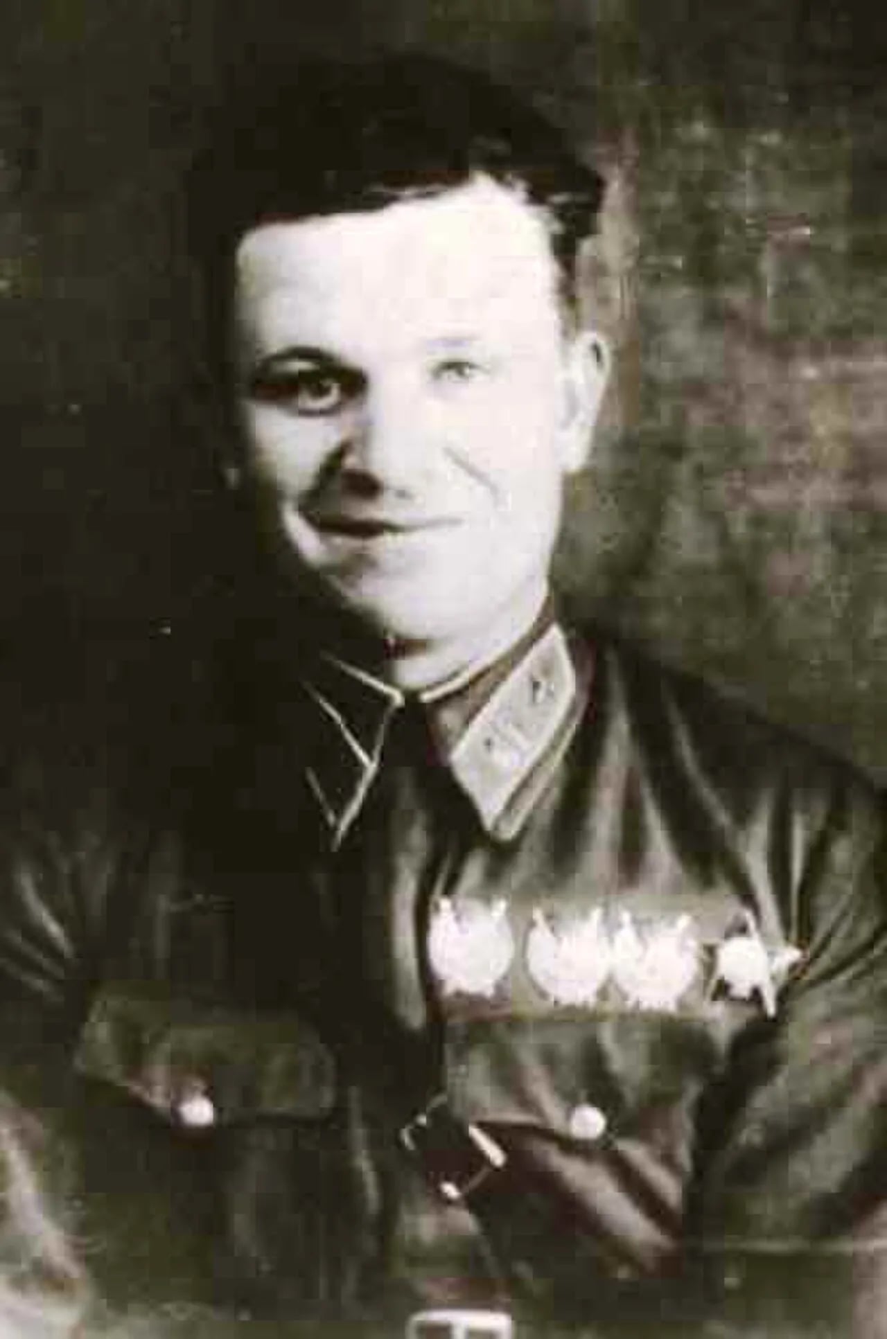 Portrait of Viktor Matyunin (1911–1941) – memorial page