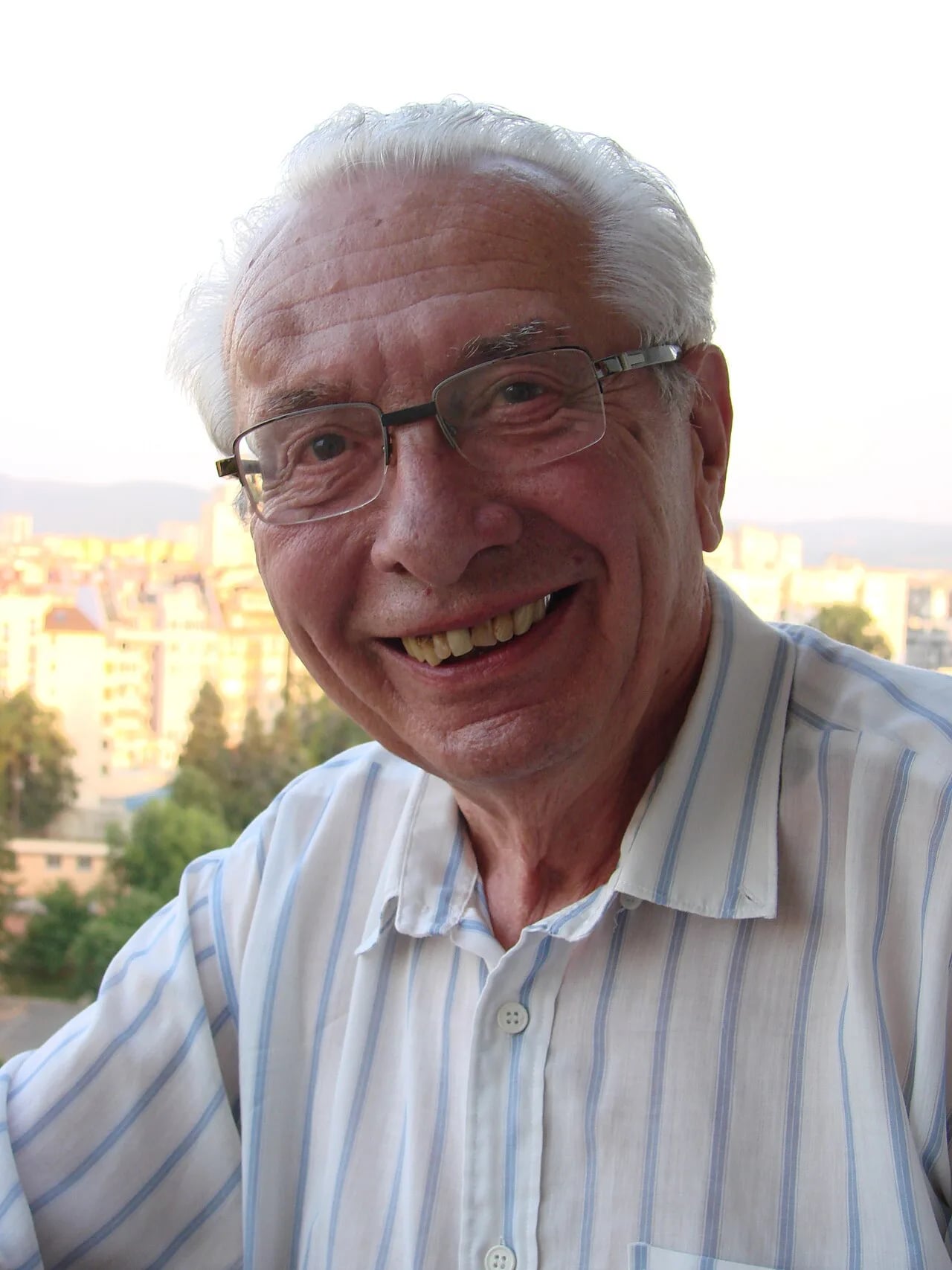 Portrait of Swetoslaw Slawtschew (1926–2016) – memorial page