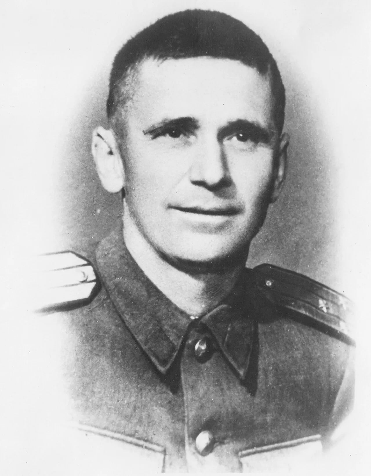 Porträt von Ilija Kostić (1911–1992) – Gedenkseite