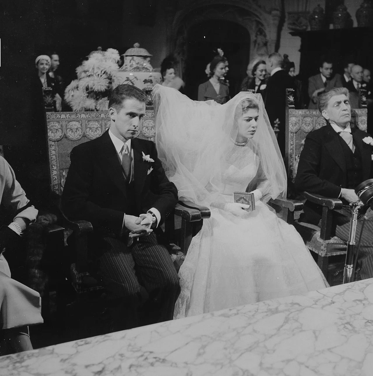 Portrait of Marie-Hélène de Rothschild (1927–1996) – memorial page