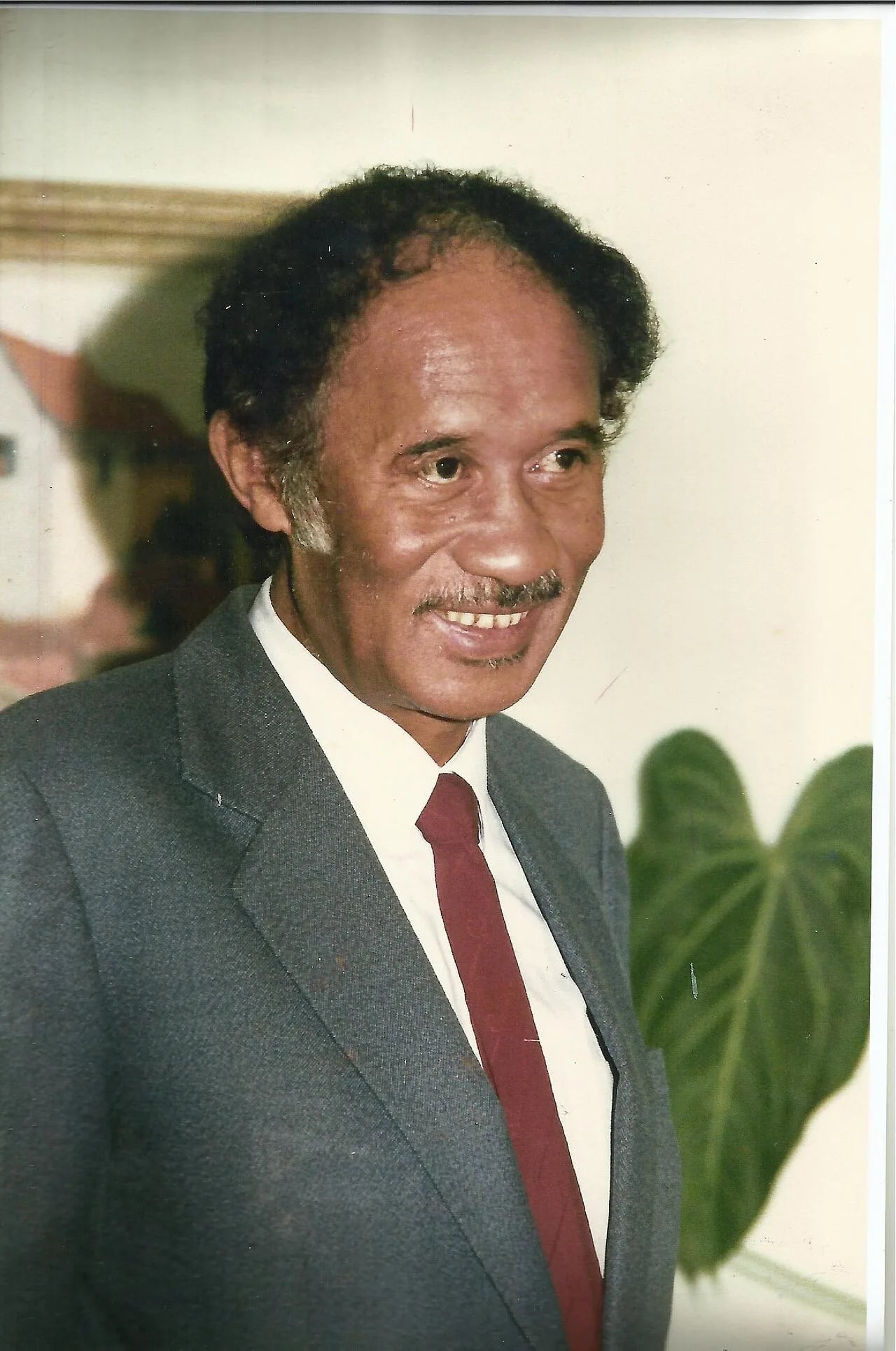 Portrait of Lucien Xavier Michel-Andrianarahinjaka (1929–1997) – memorial page