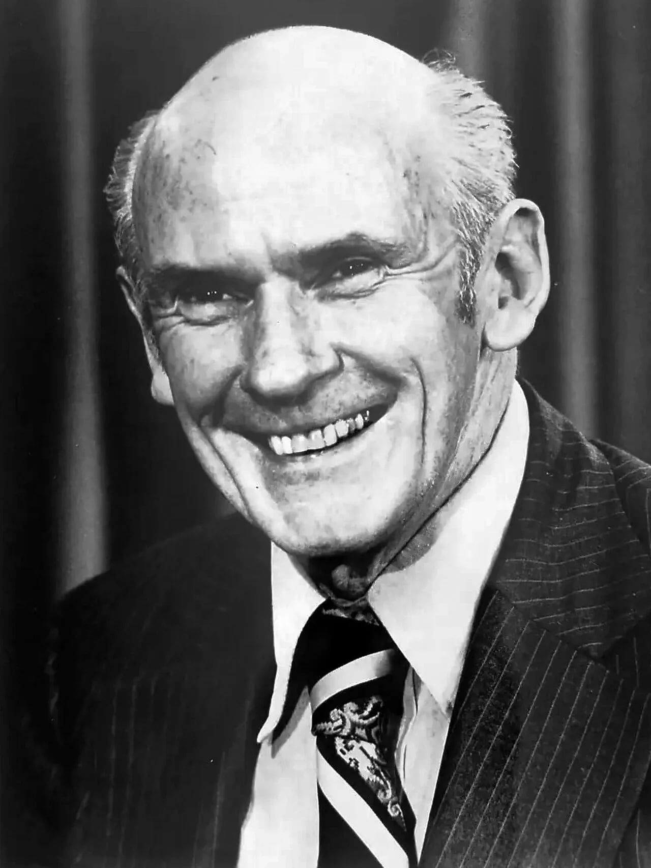 Porträt von Alan Cranston (1914–2000) – Gedenkseite