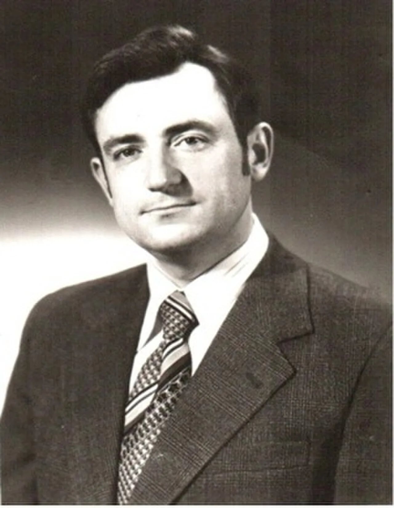 Porträt von Wiktar Daraschkewitsch (1949–2003) – Gedenkseite