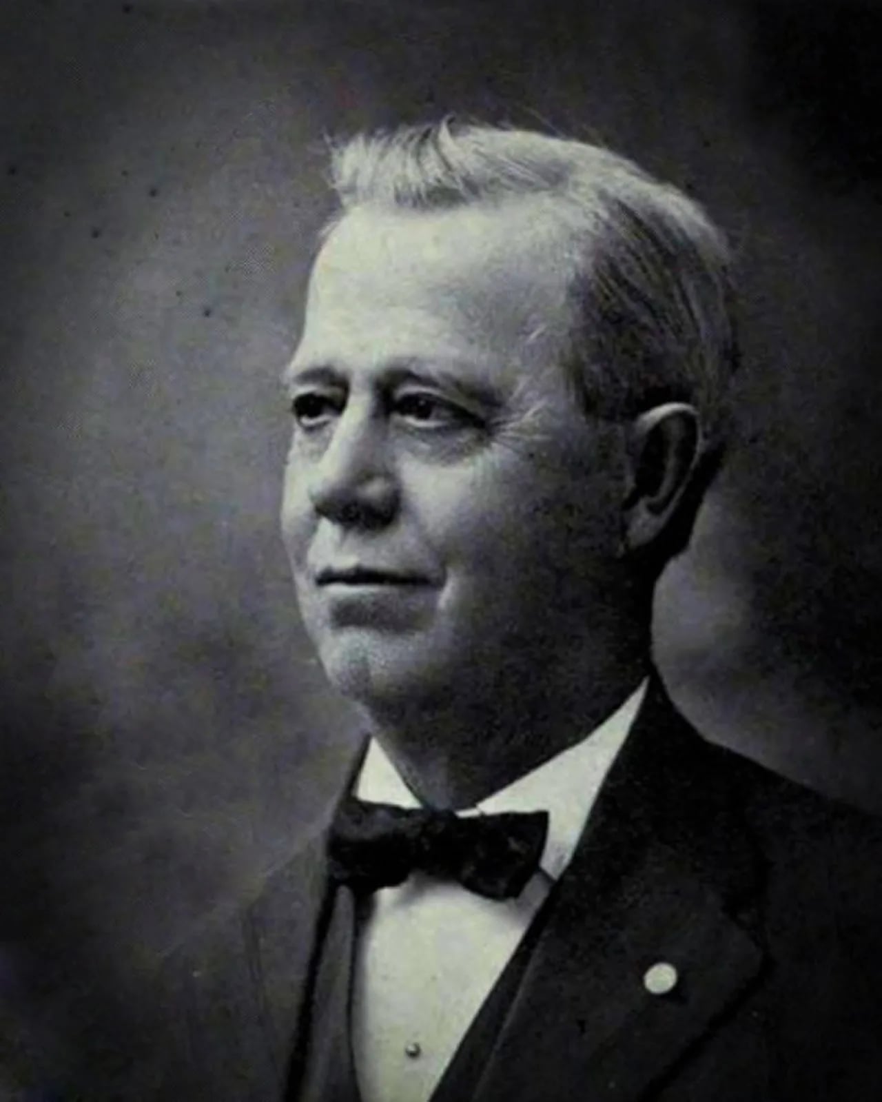Portrait of Julius C. Moreland (1844–1918) – memorial page