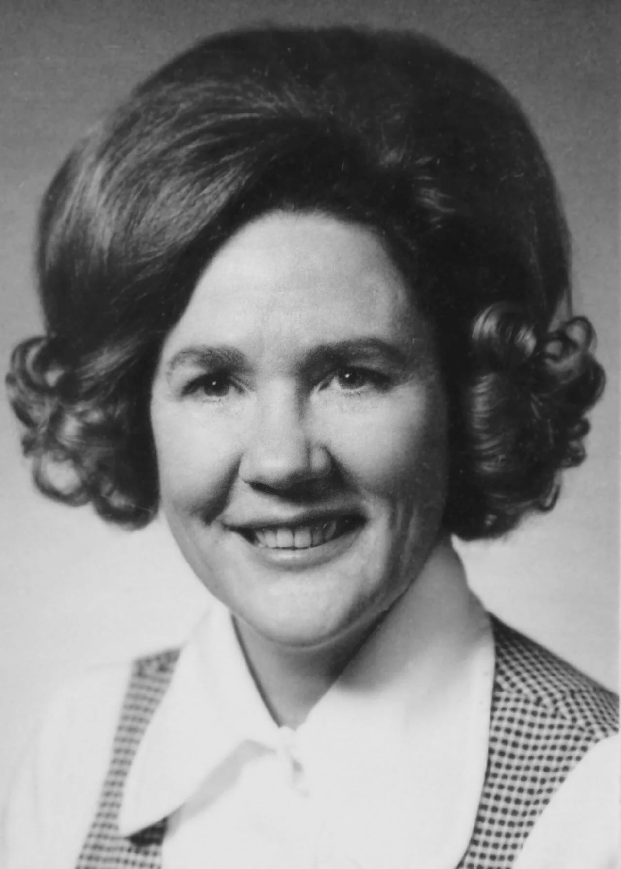 Porträt von Mina Hibdon (1926–2010) – Gedenkseite