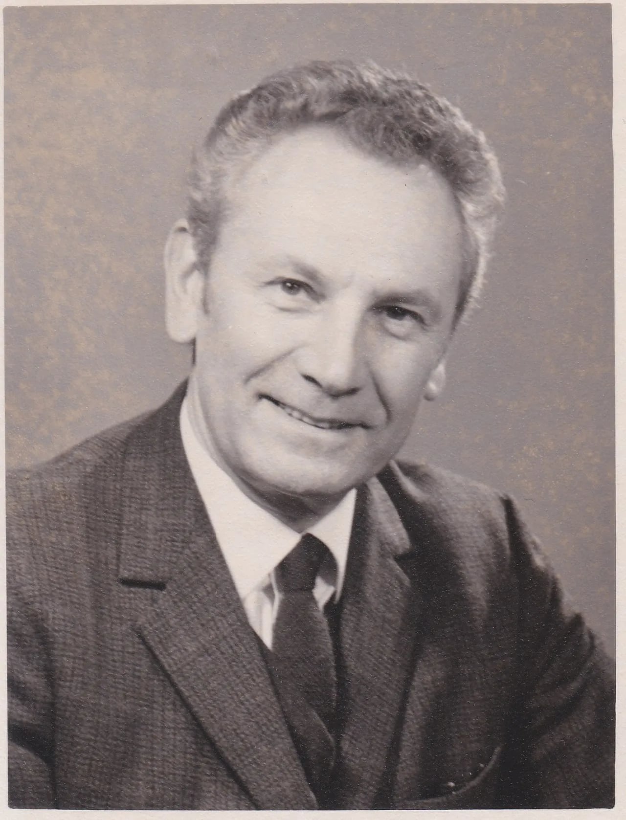 Porträt von Roger Foirier (1910–1989) – Gedenkseite