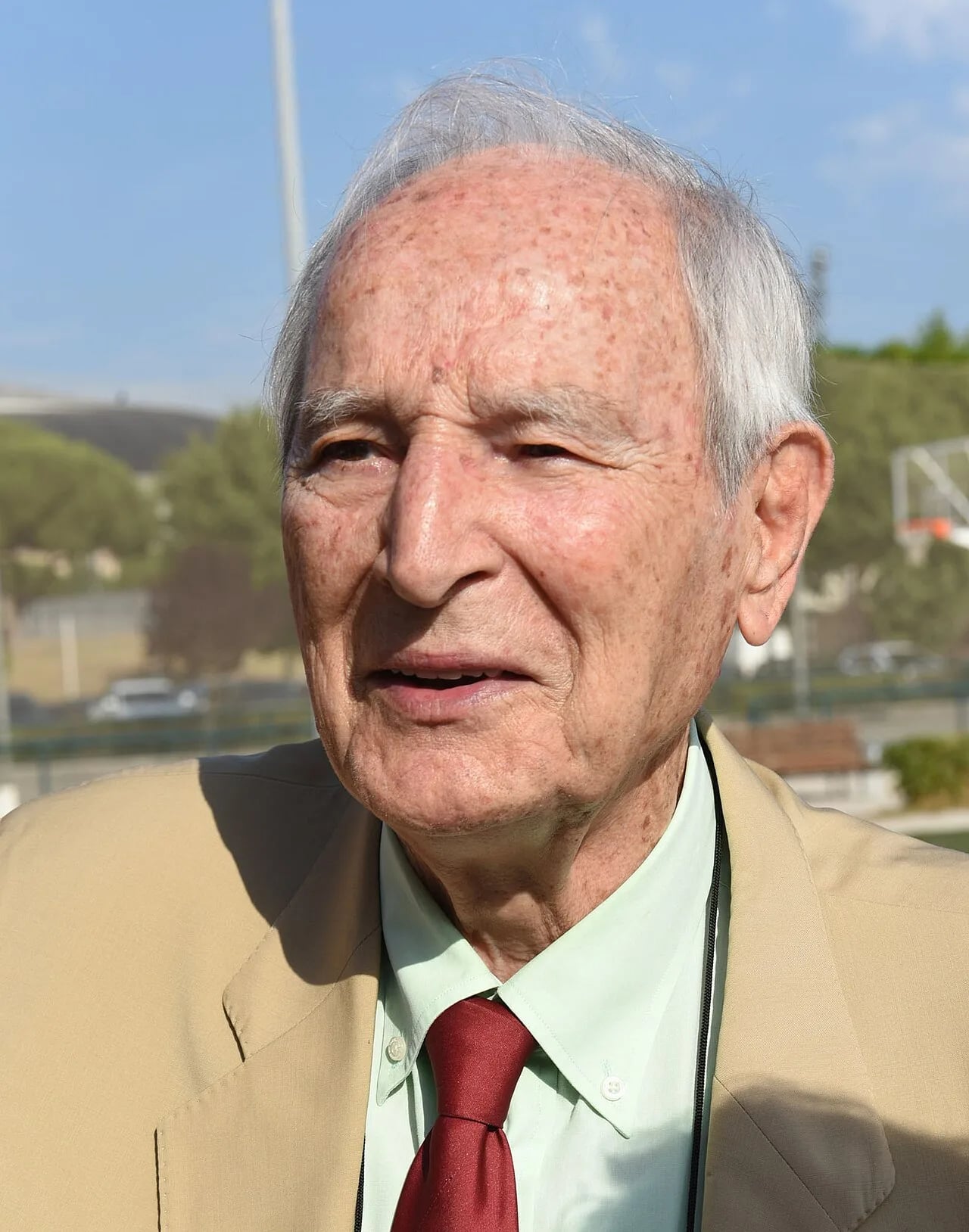 Porträt von José Antonio Sancha de Prada (1938–2023) – Gedenkseite