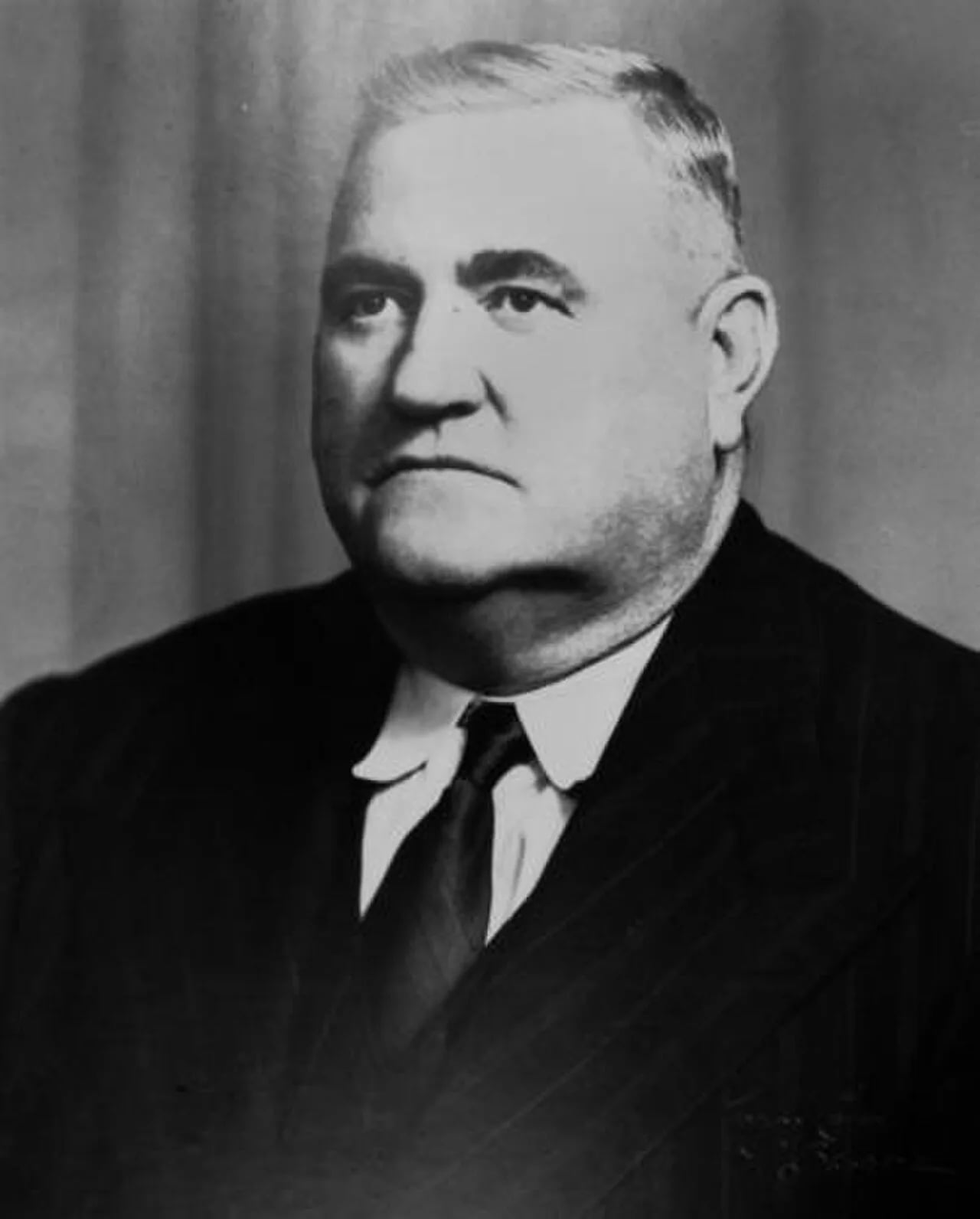 Portrait of Ernest Riordan (1901–1953) – memorial page