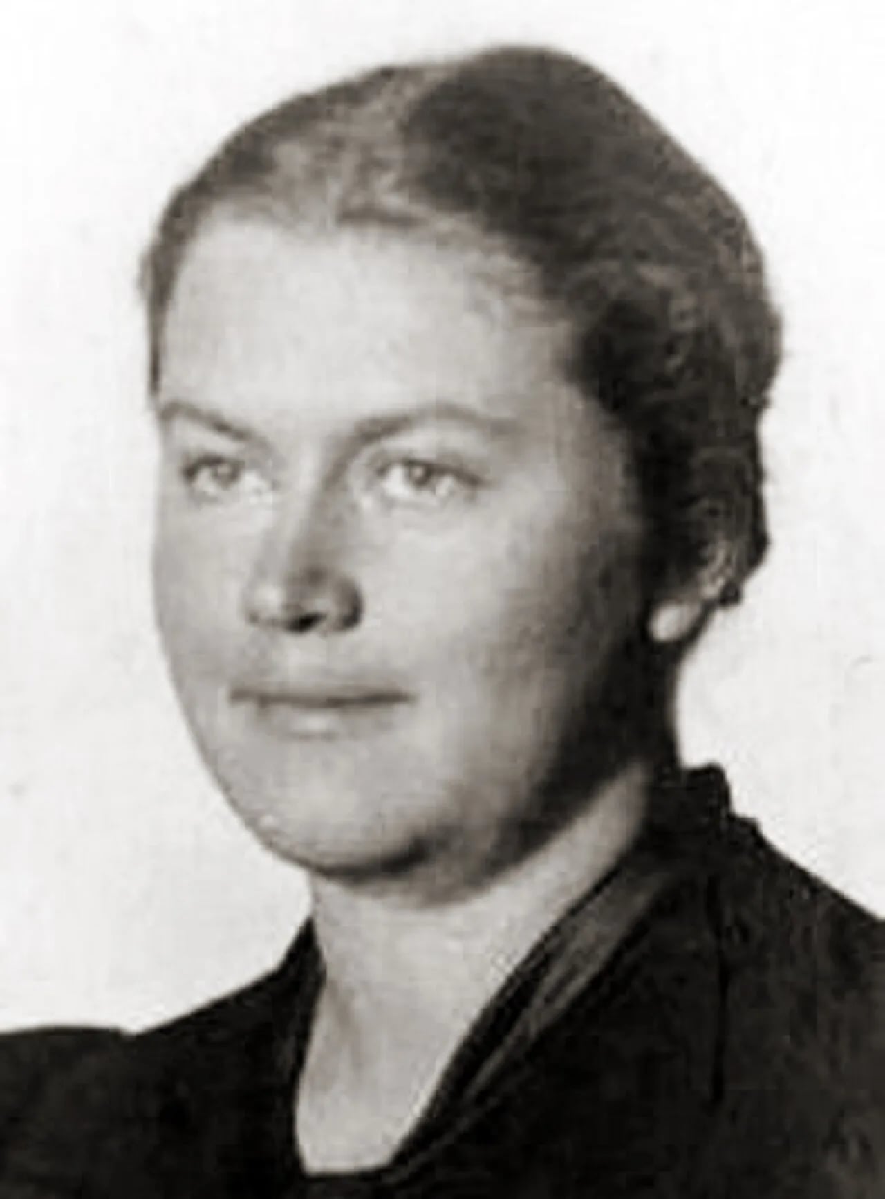 Portrait of Krystyna Krahelska (1914–1944) – memorial page