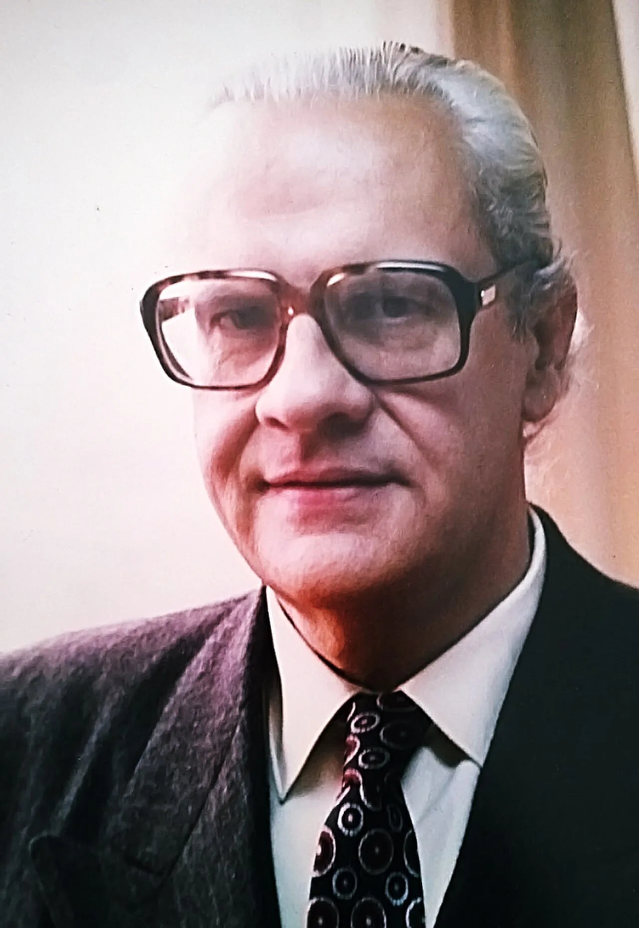 Porträt von Roberto Tomasini (1929–2015) – Gedenkseite