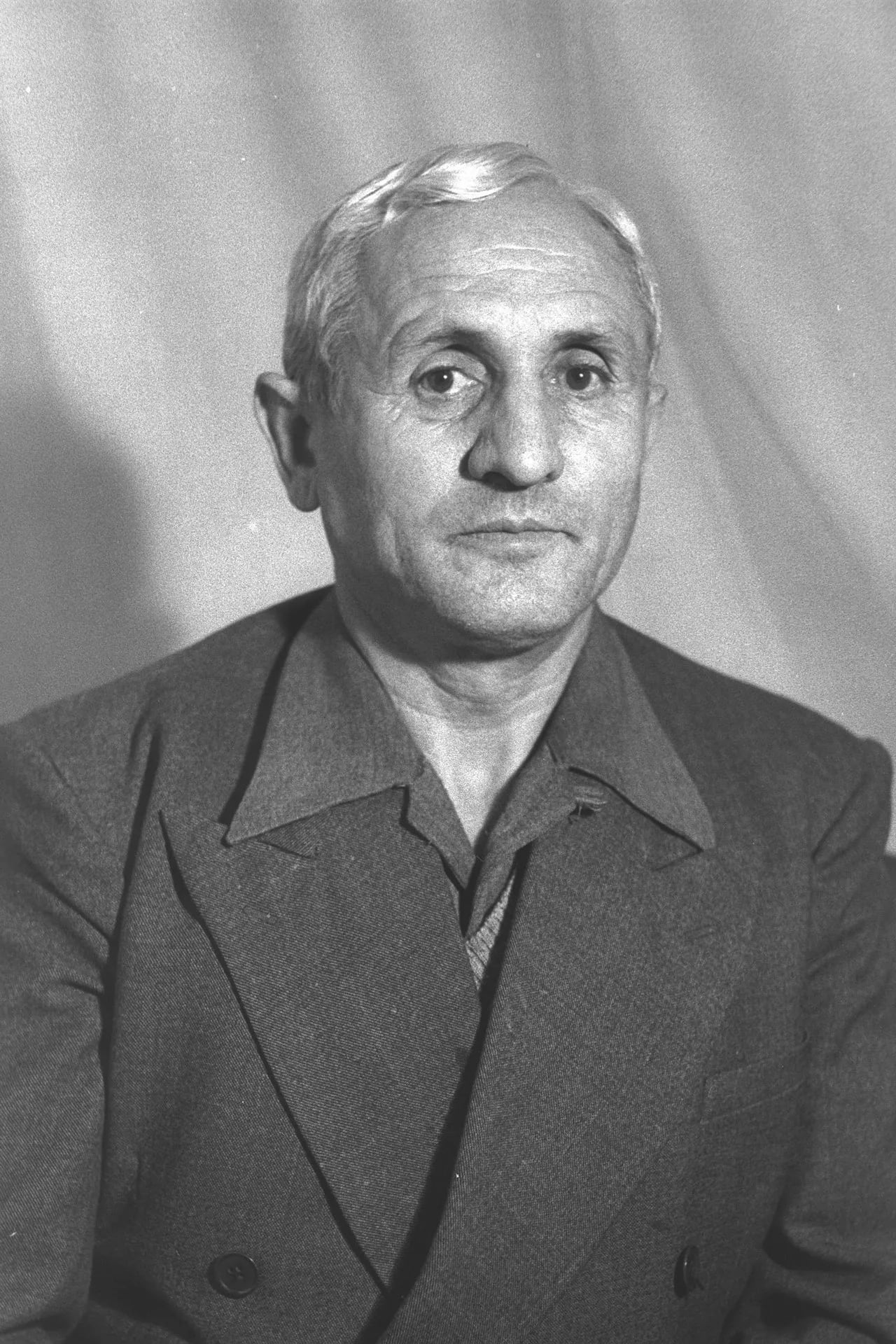 Porträt von Schmuel Dajan (1891–1968) – Gedenkseite