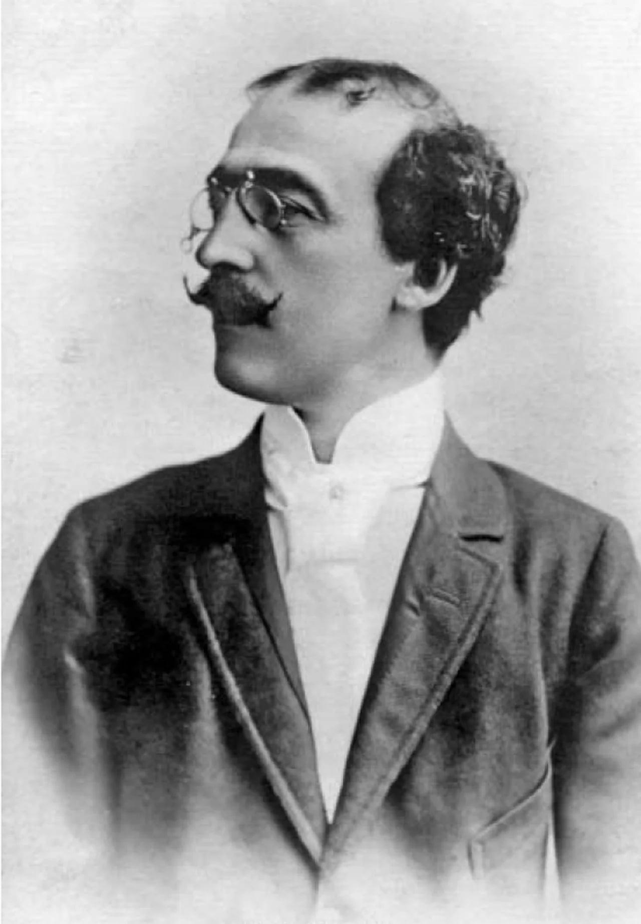 Portrait of Alexandru Macedonski (1854–1920) – memorial page