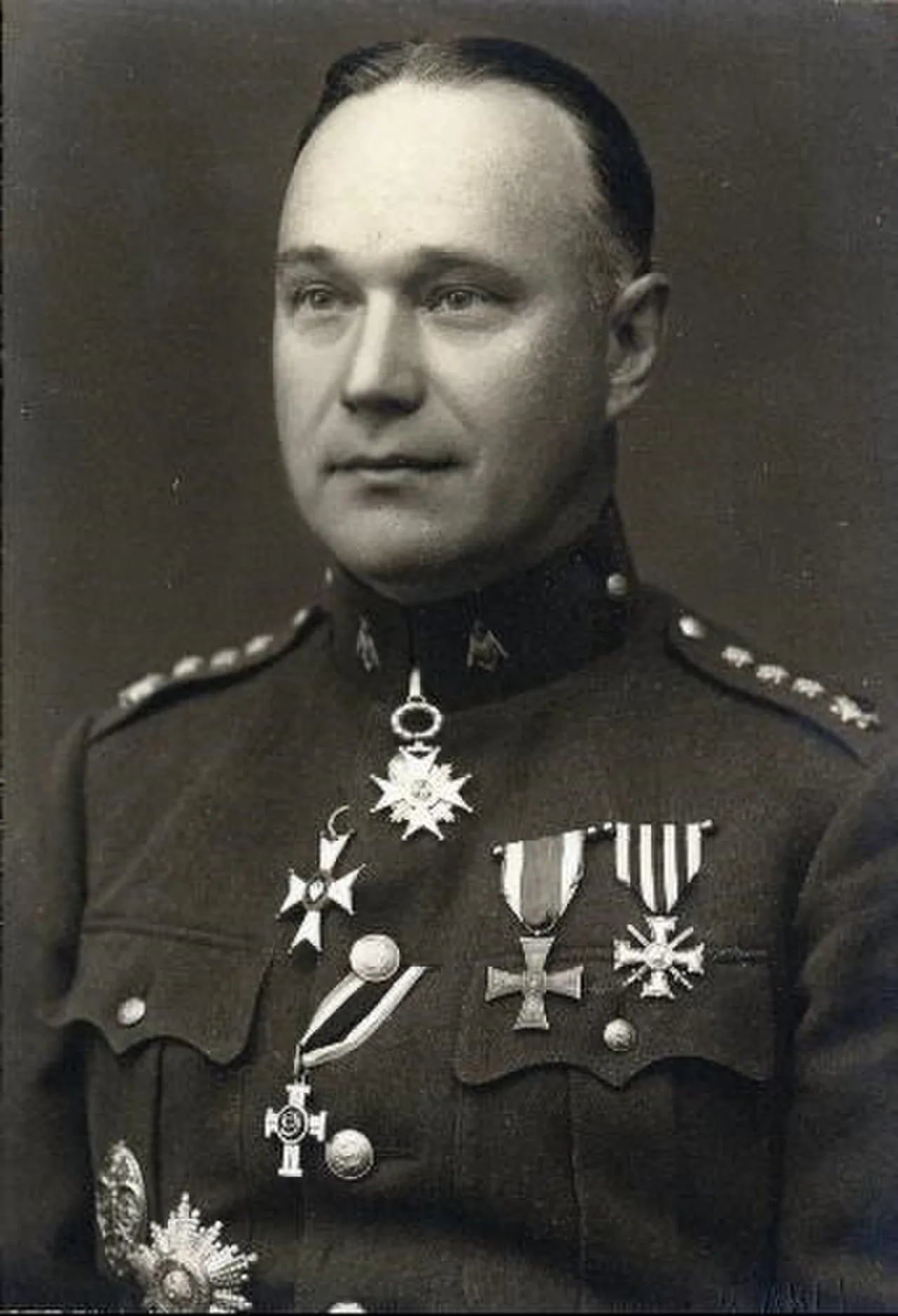 Portrait of Herbert Brede (1888–1942) – memorial page