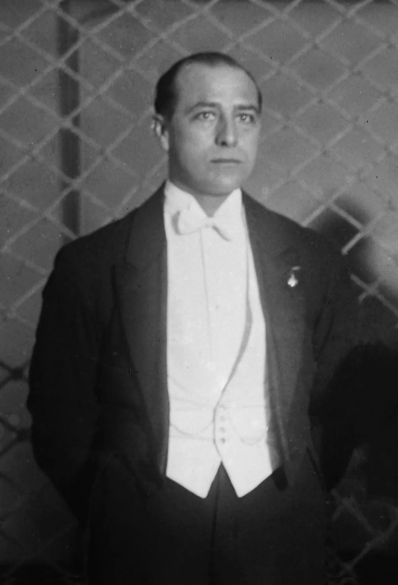 Portrait of Victor Boin (1886–1974) – memorial page
