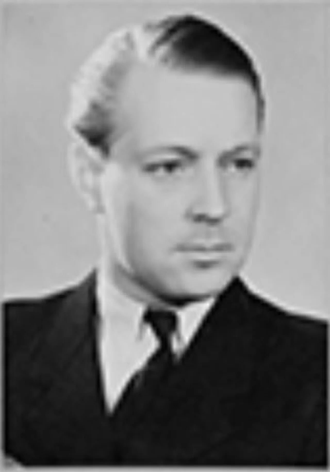 Portrait of Åke Lönnberg (1919–2005) – memorial page