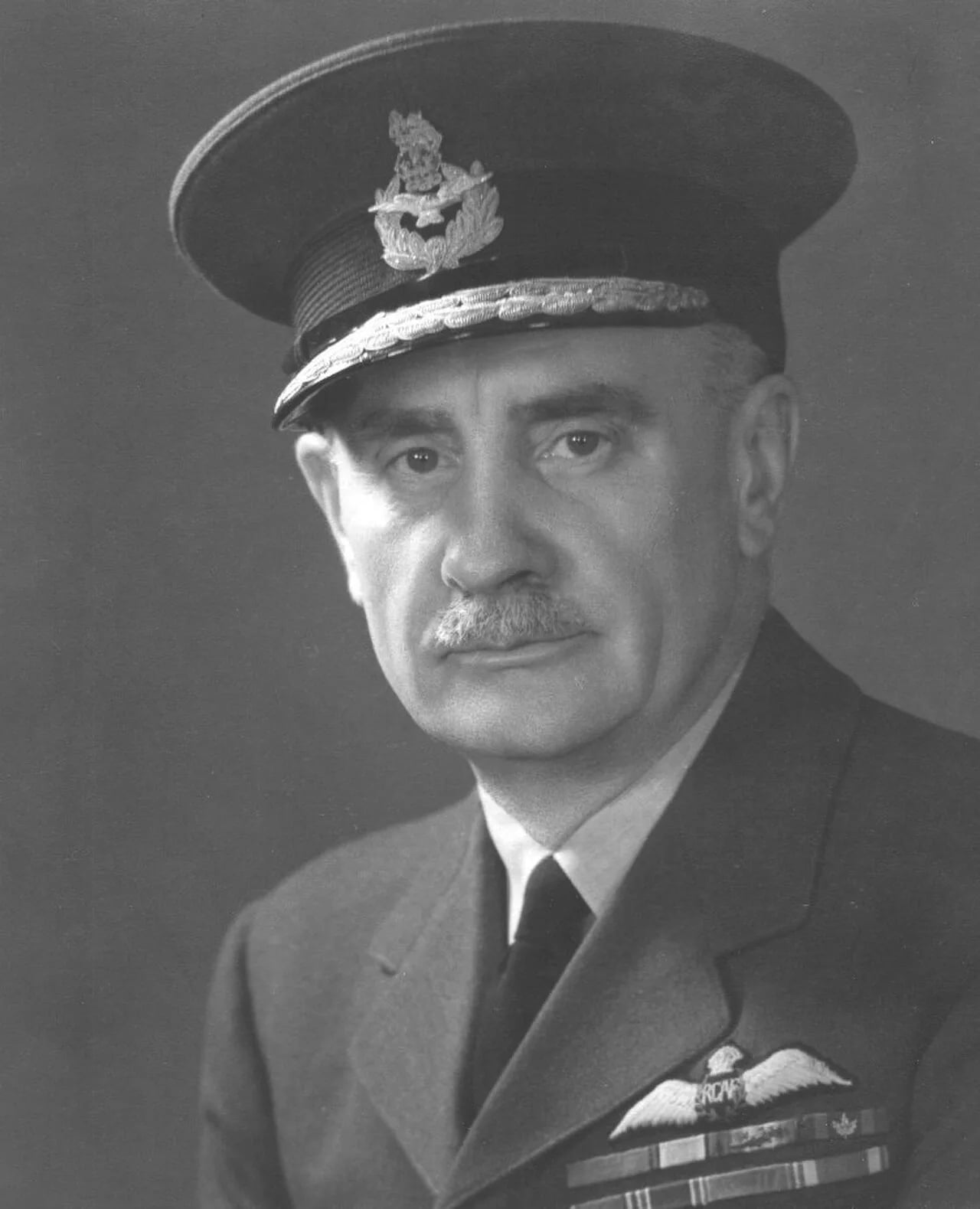Portrait of Harold Edwards (1892–1952) – memorial page