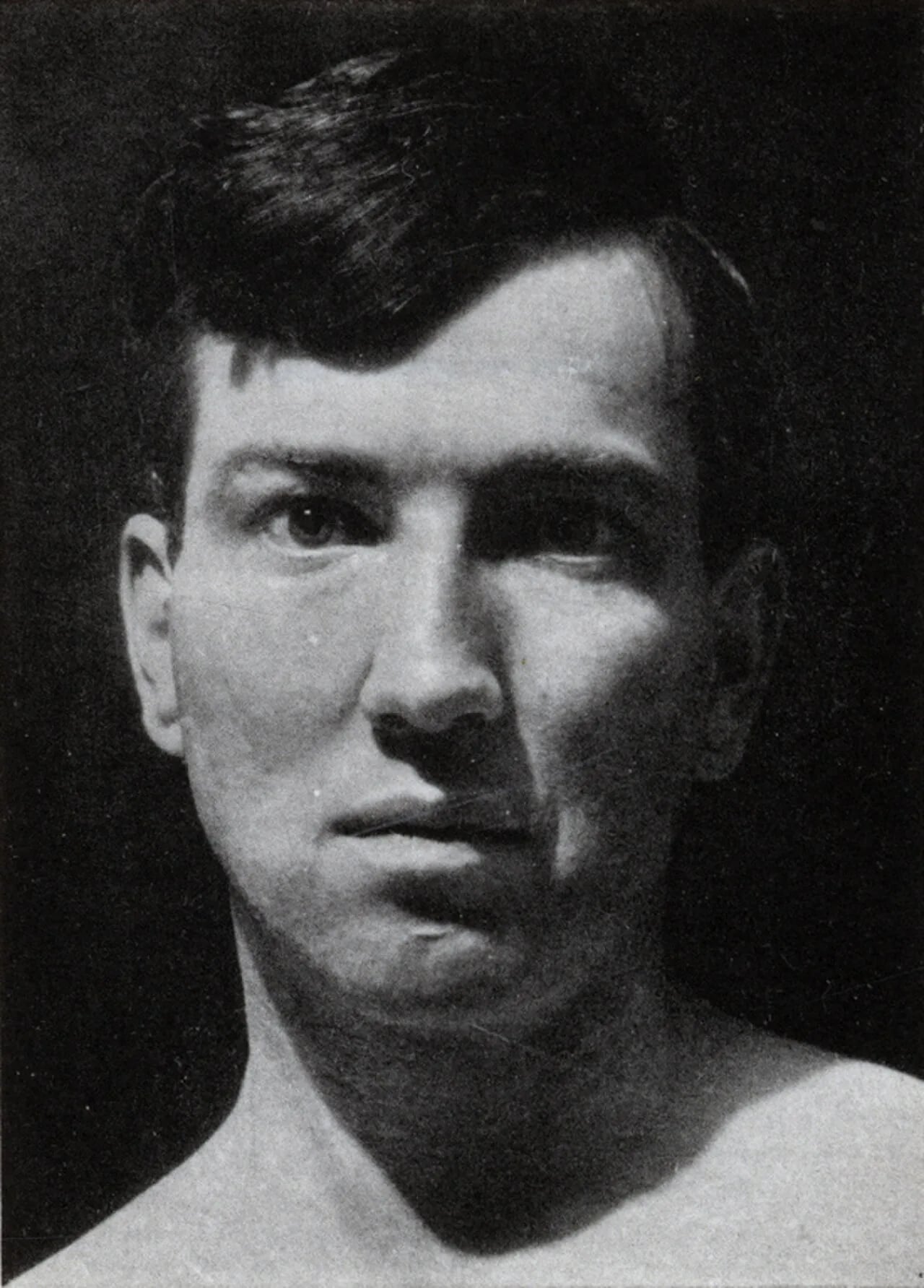 Portrait of Robert von Ranke-Graves (1895–1985) – memorial page