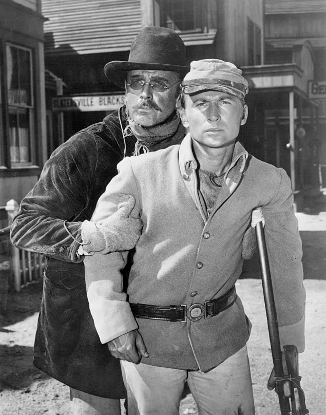 Porträt von John Dehner (1915–1992) – Gedenkseite