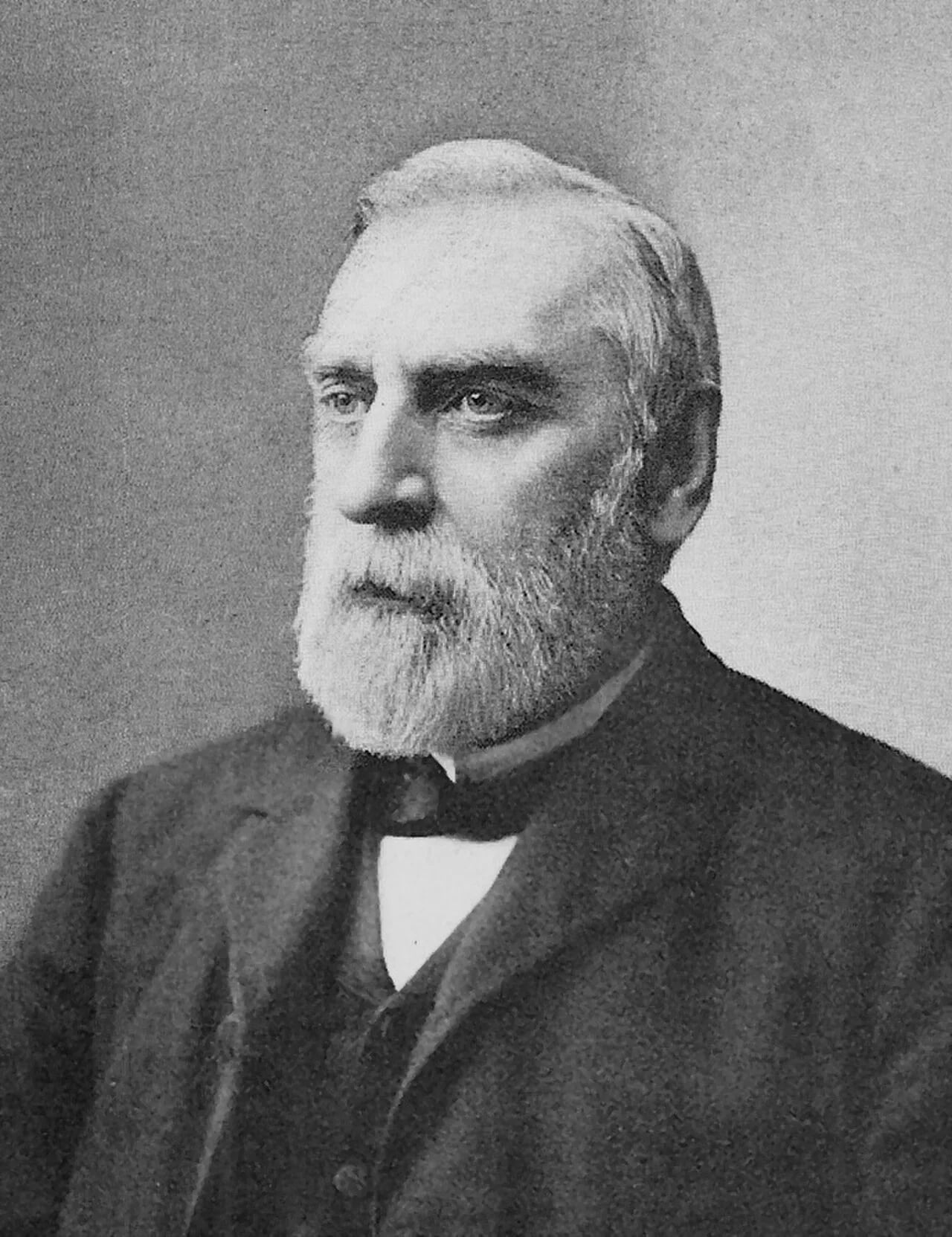 Portrait of Oliver L. Spaulding (1833–1922) – memorial page