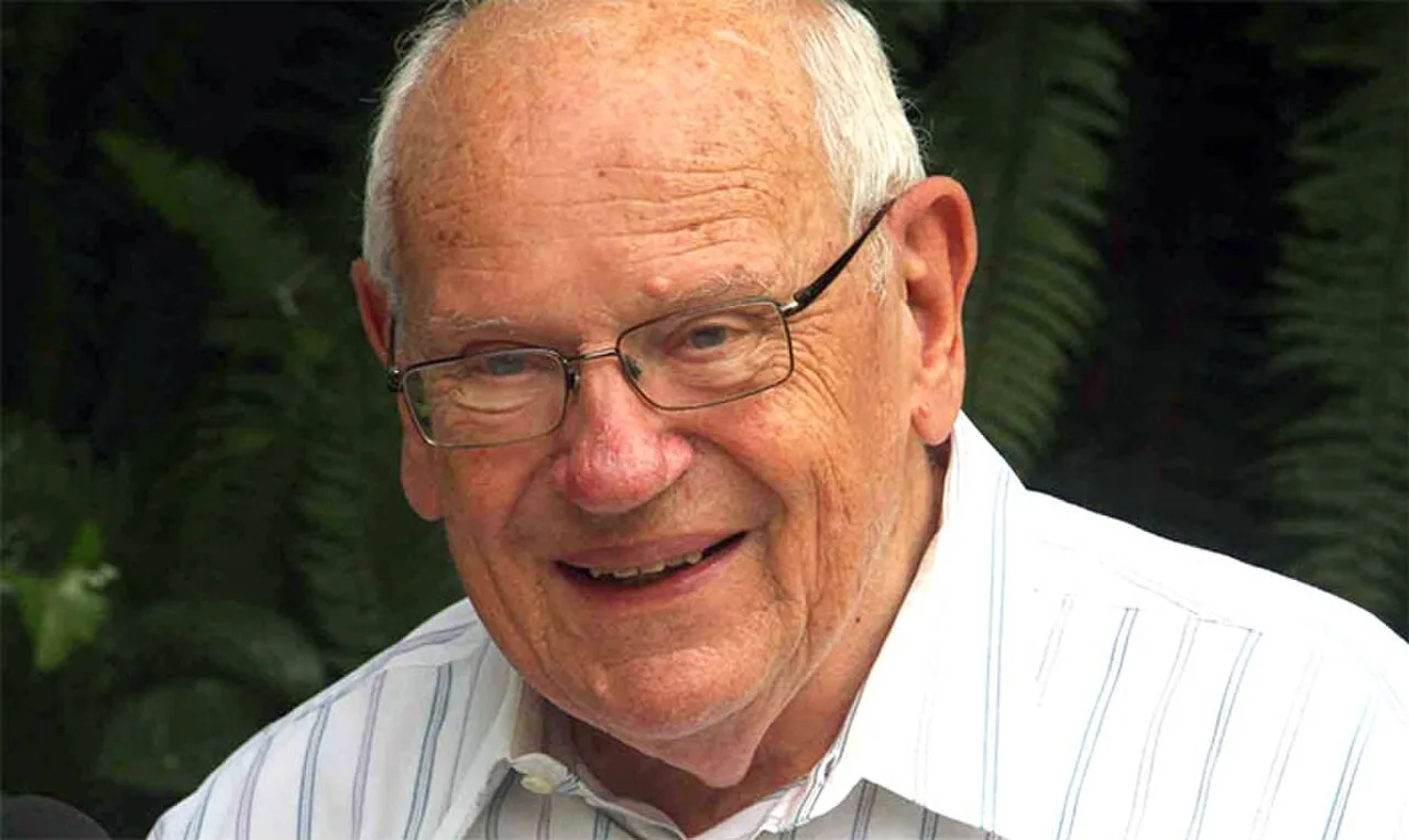 Portrait of François Houtart (1925–2017) – memorial page