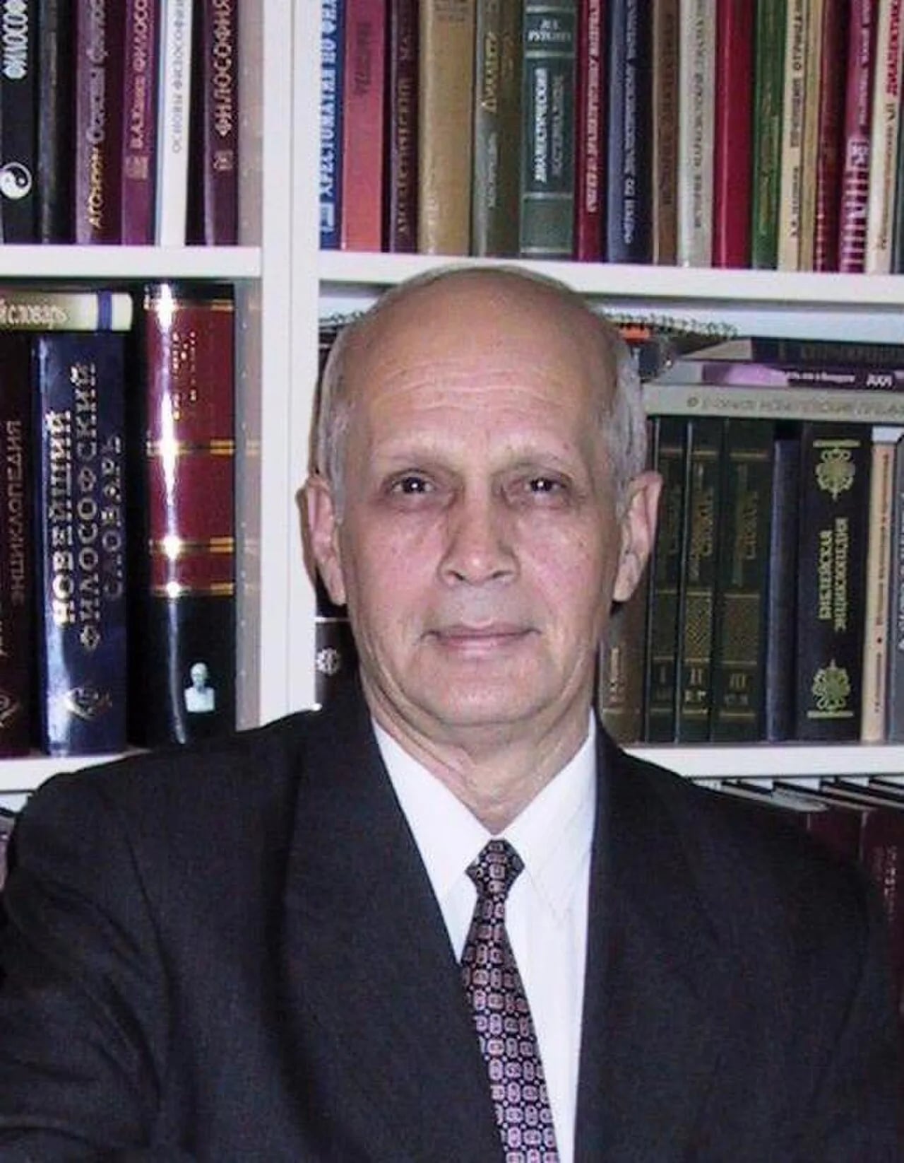 Portrait of Victor Ovcharenko (1943–2009) – memorial page