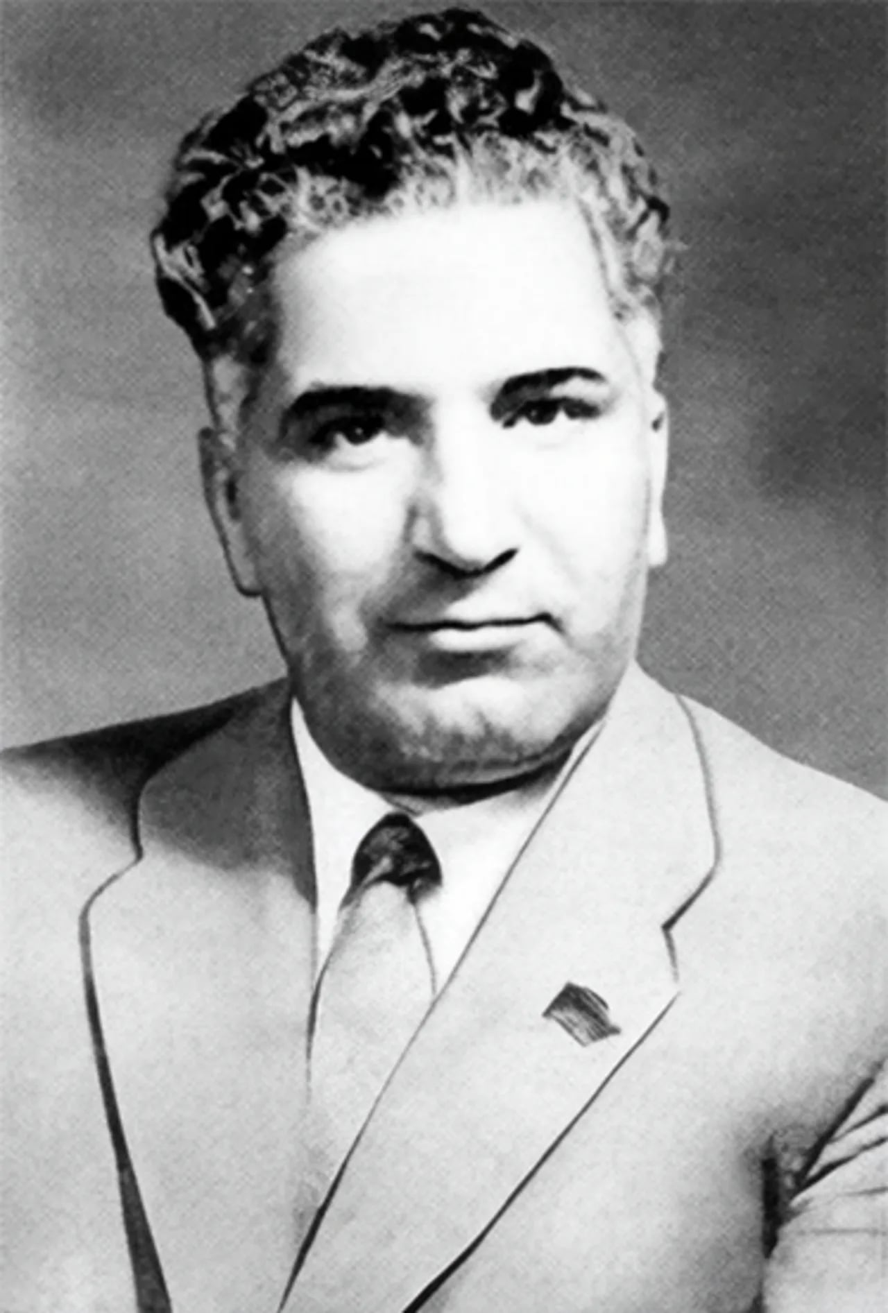 Porträt von Vəli Axundov (1916–1986) – Gedenkseite