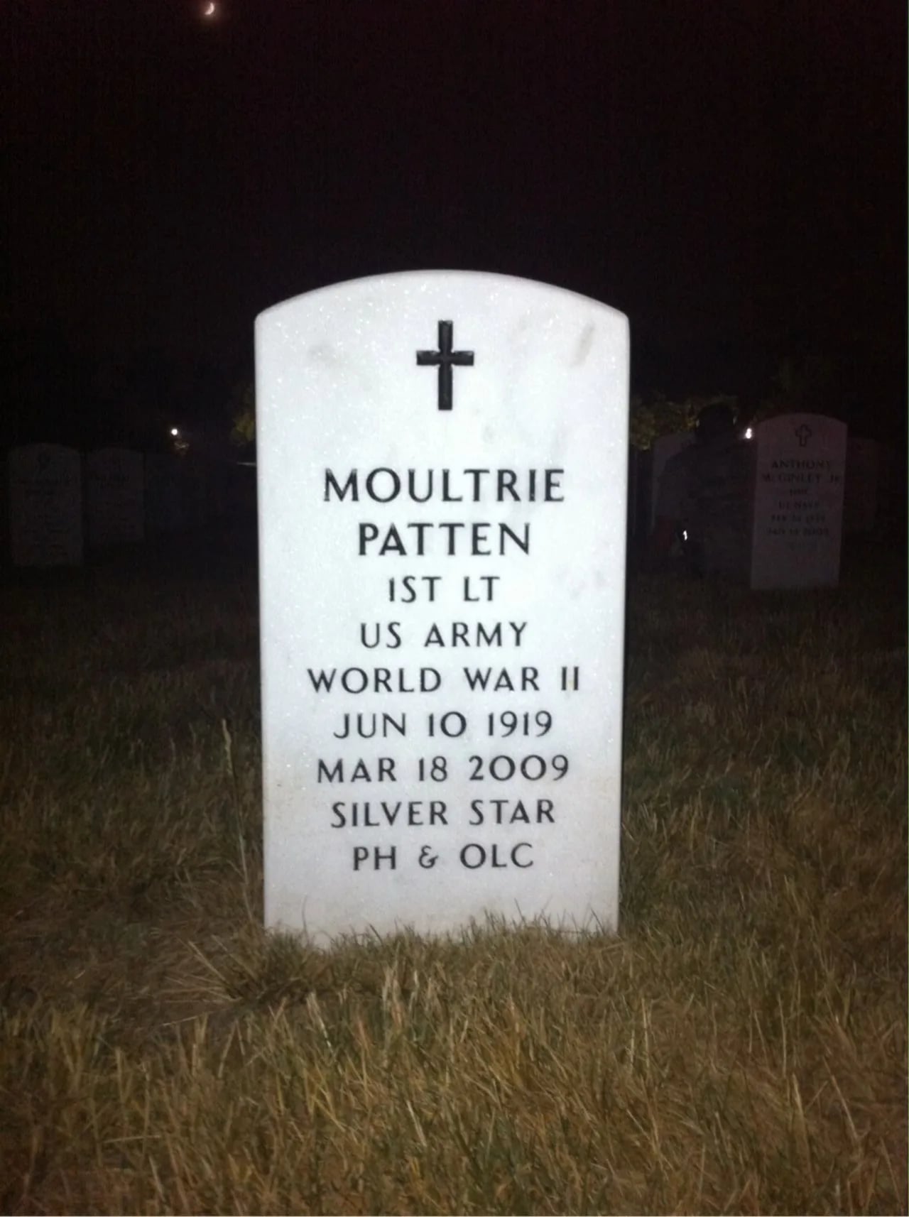 Portrait of Moultrie Patten (1919–2009) – memorial page