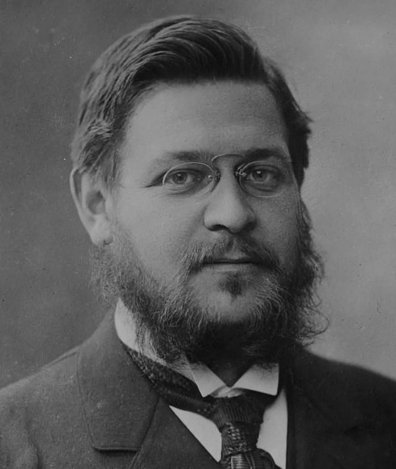 Porträt von Albert Thomas (1878–1932) – Gedenkseite