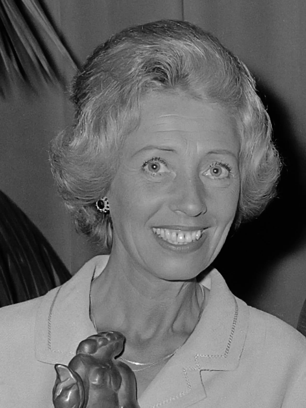 Portrait of Enny Meunier (1912–1996) – memorial page