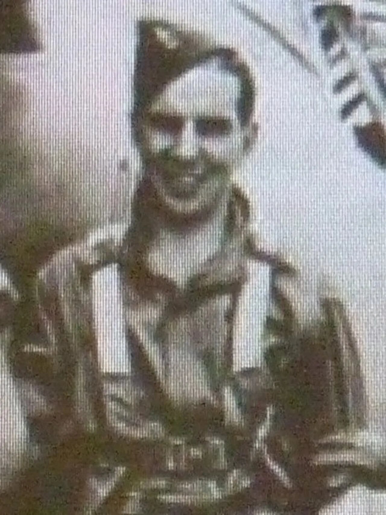 Portrait of Hans Knoop (1919–2012) – memorial page