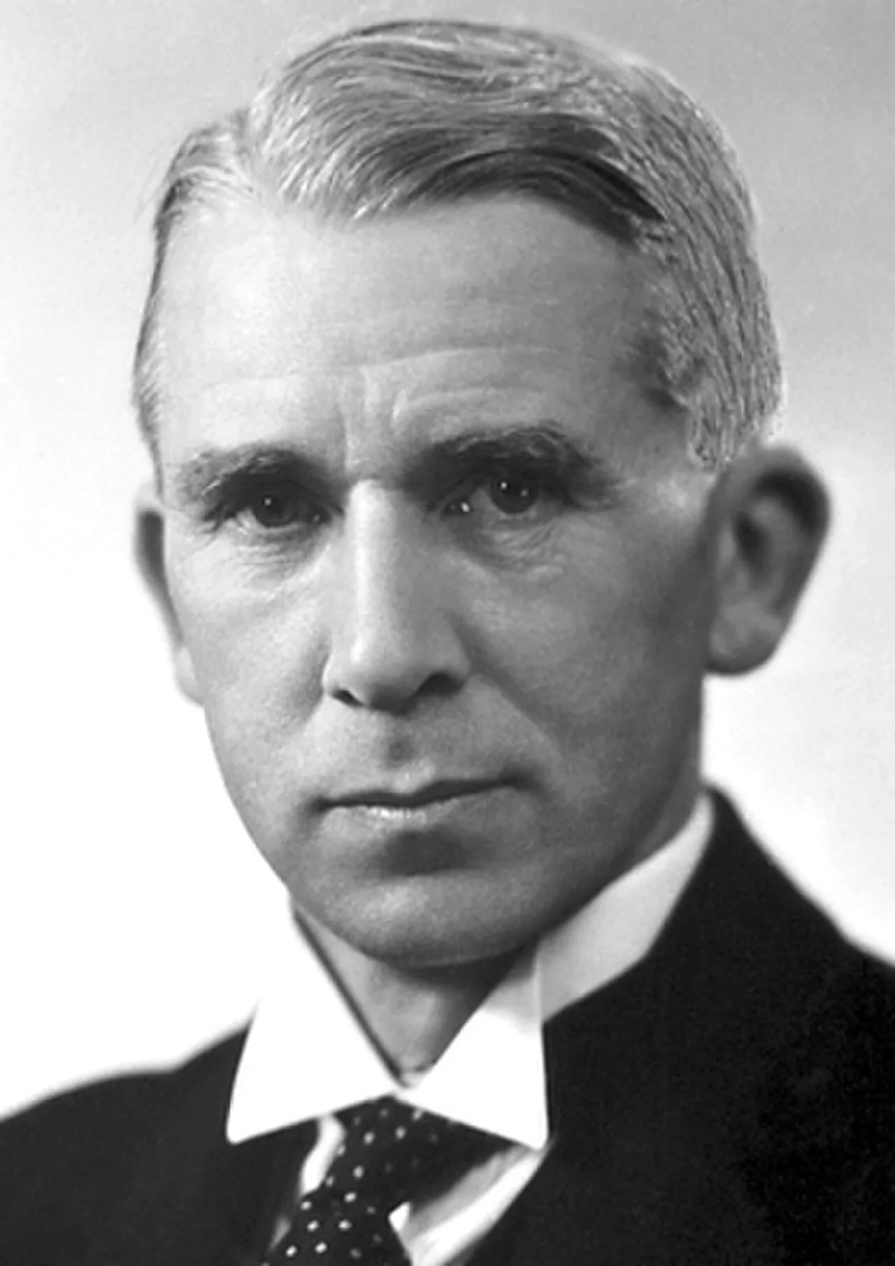 Portrait of Walter Norman Haworth (1883–1950) – memorial page