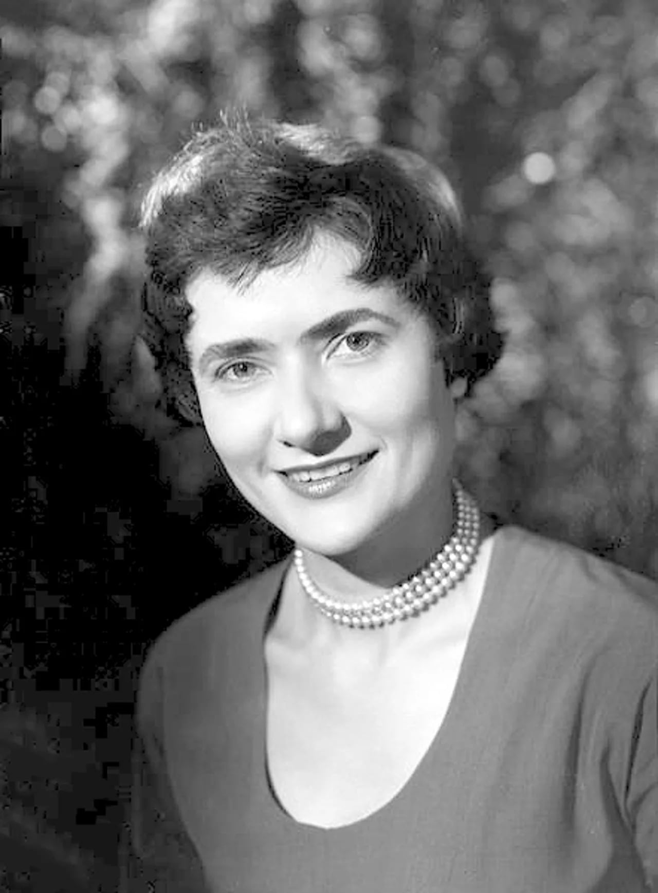 Portrait of Jacqueline Baudrier (1922–2009) – memorial page