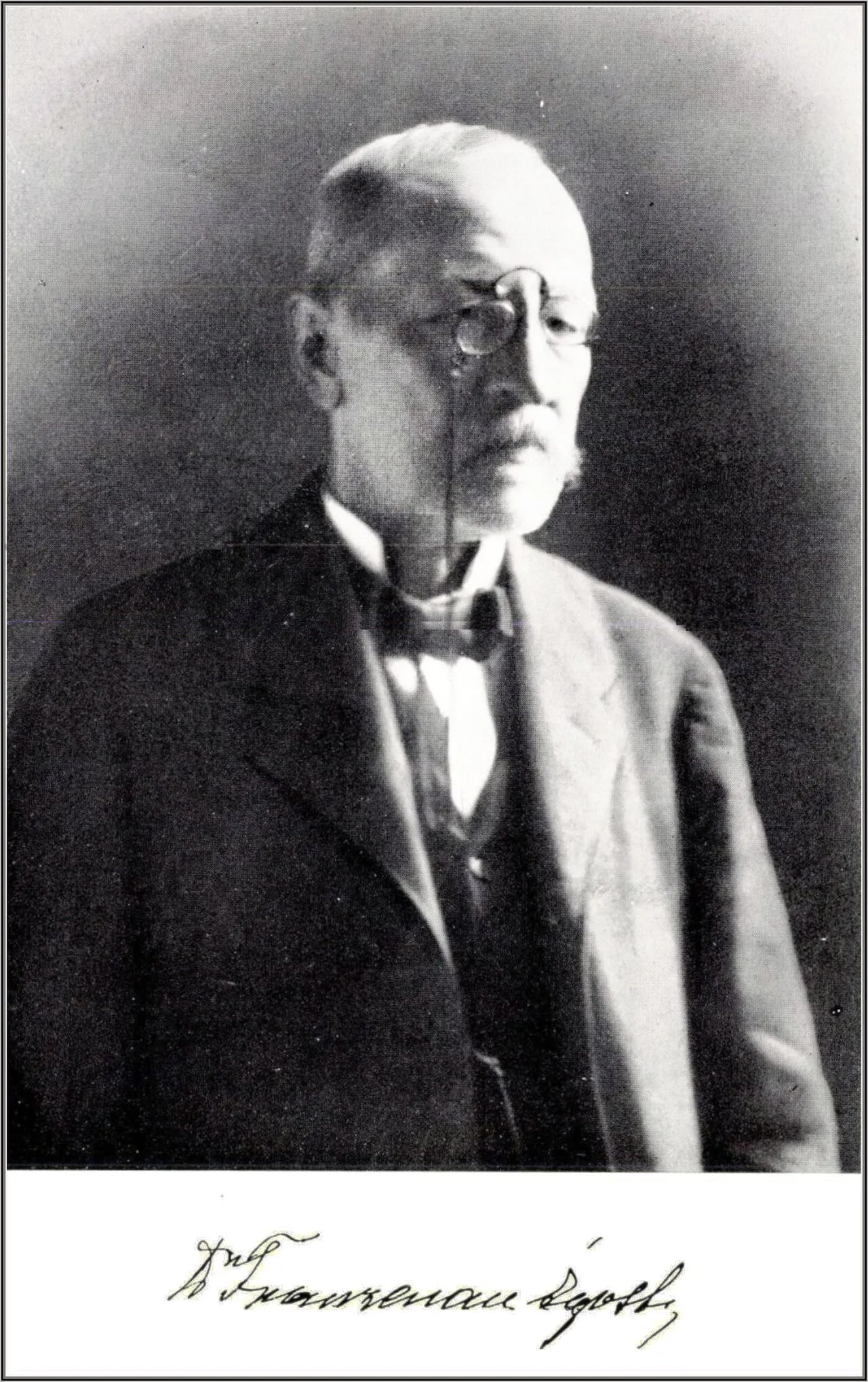 Portrait of Ágoston Franzenau (1856–1919) – memorial page