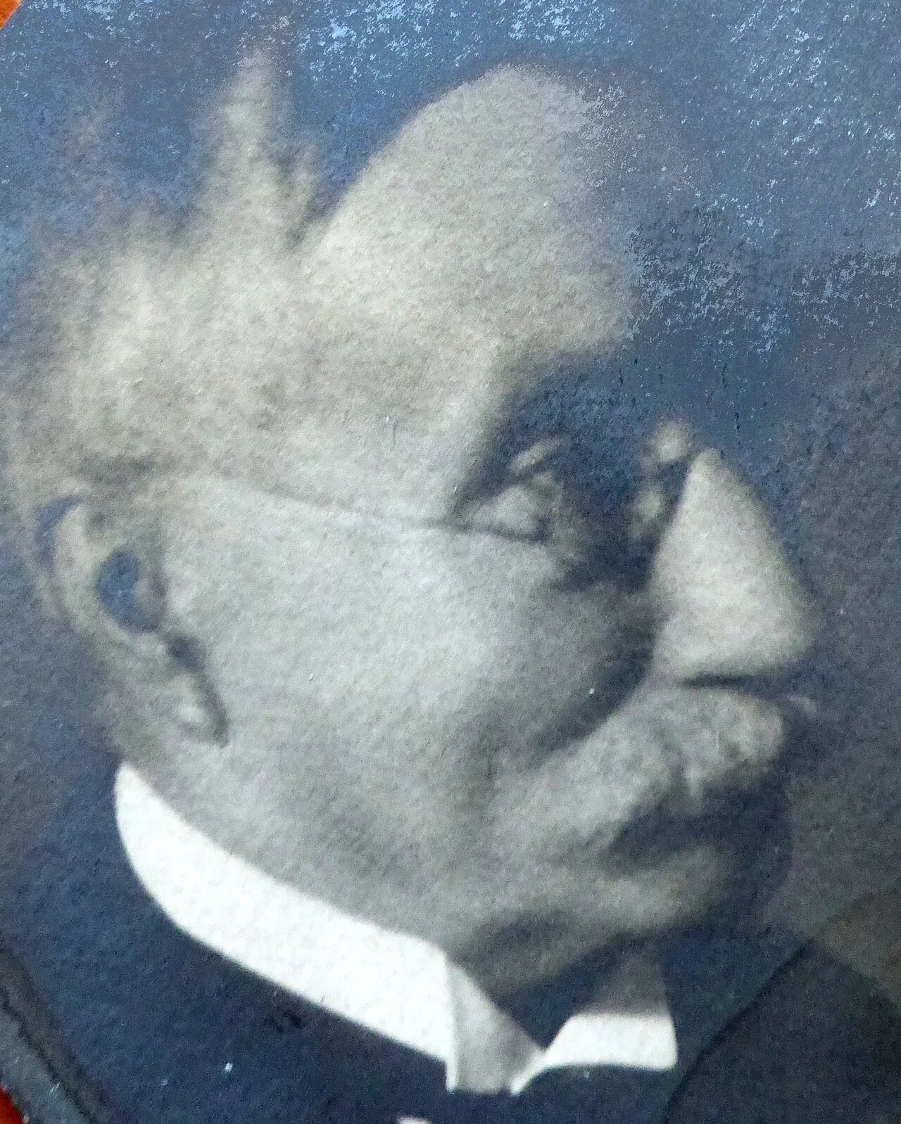 Porträt von Henri Simonin (1855–1927) – Gedenkseite