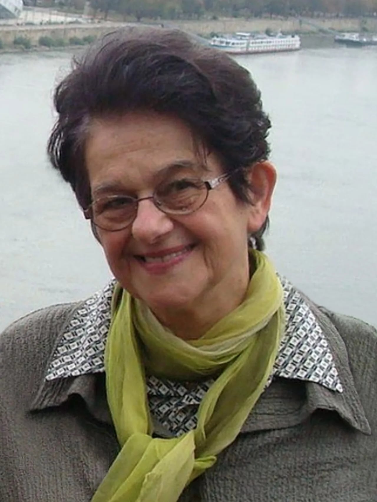 Portrait of Zsuzsa Roșca Bonczos (1943–2020) – memorial page
