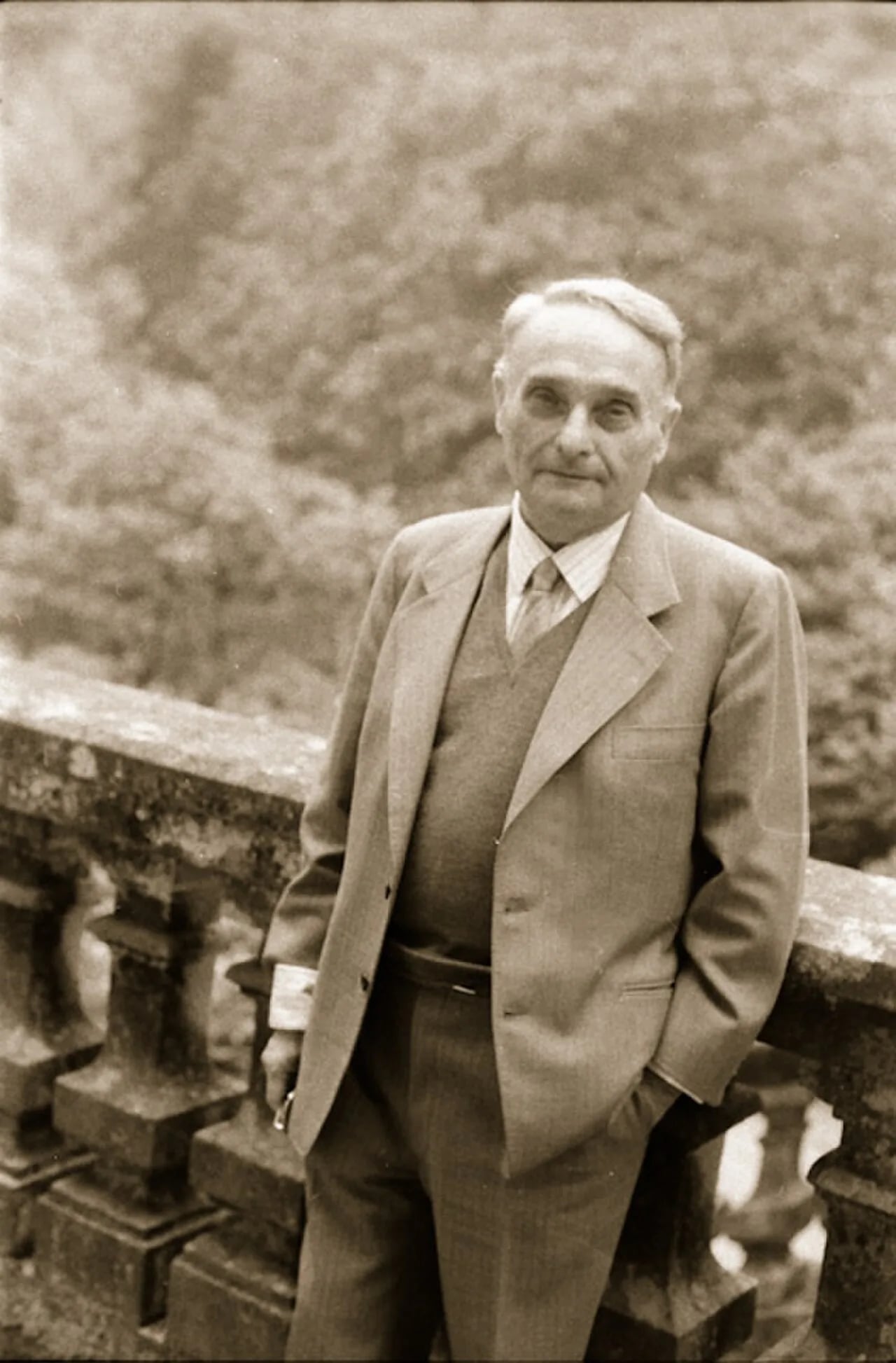 Porträt von Abel Bouhier (1921–1997) – Gedenkseite