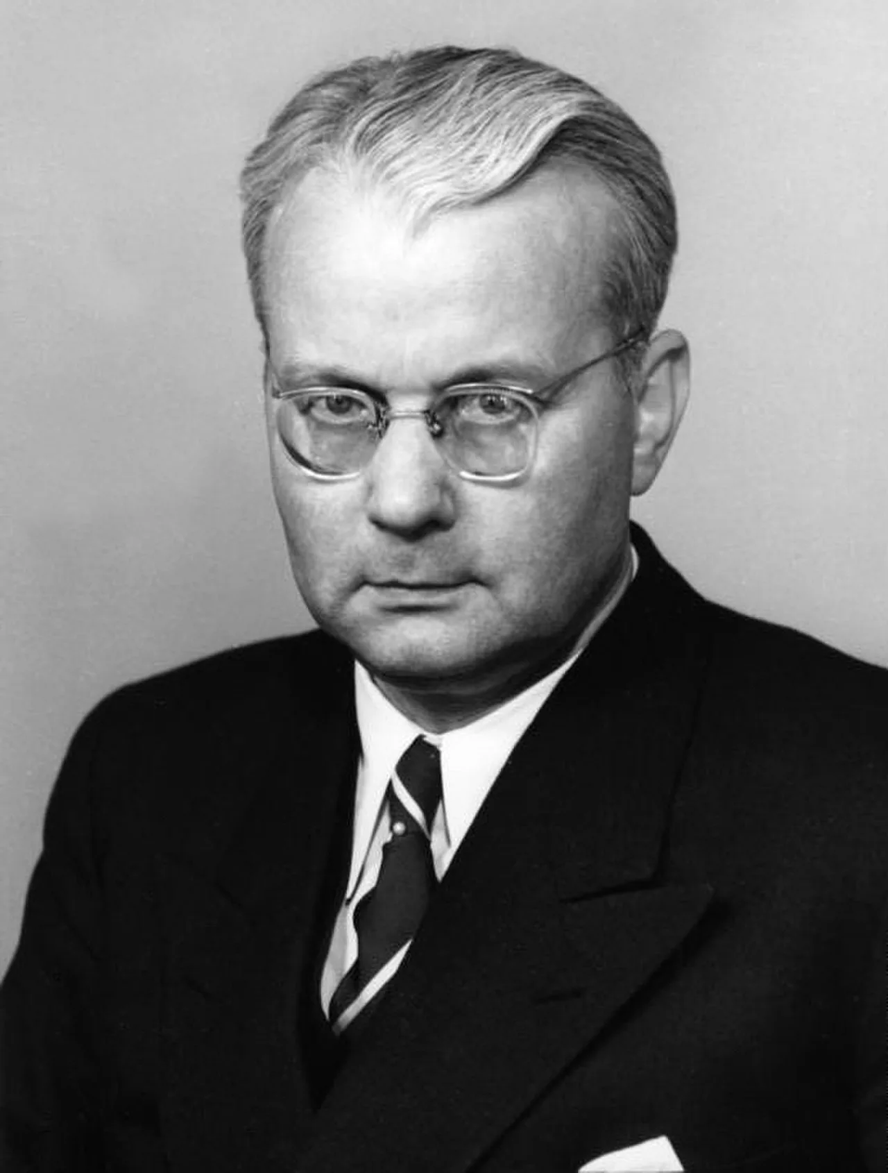 Portrait of Franz Blücher (1896–1959) – memorial page