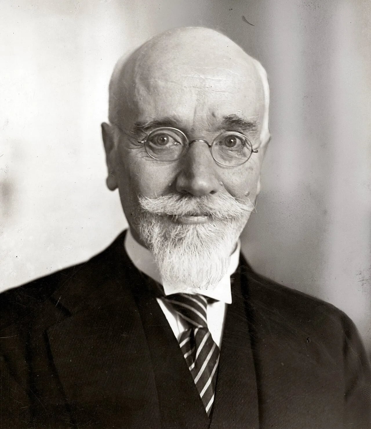 Portrait of Eleftherios Venizelos (1864–1936) – memorial page