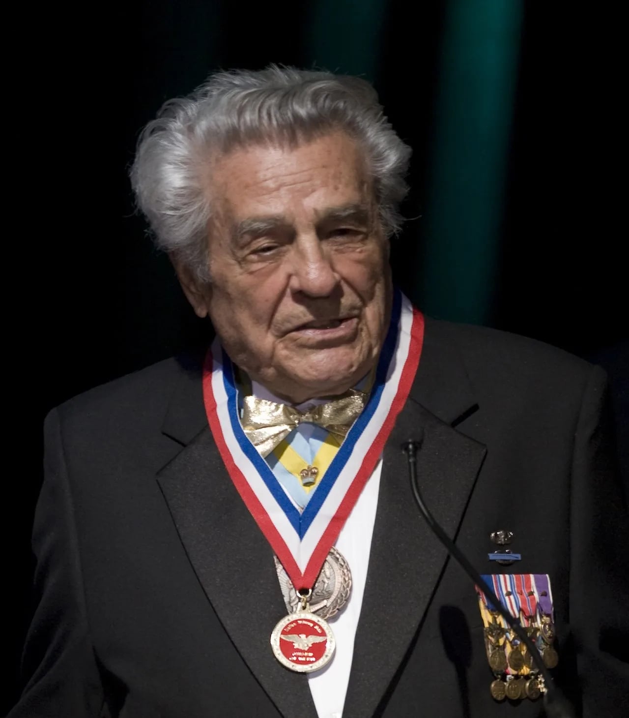 Portrait of James Megellas (1917–2020) – memorial page