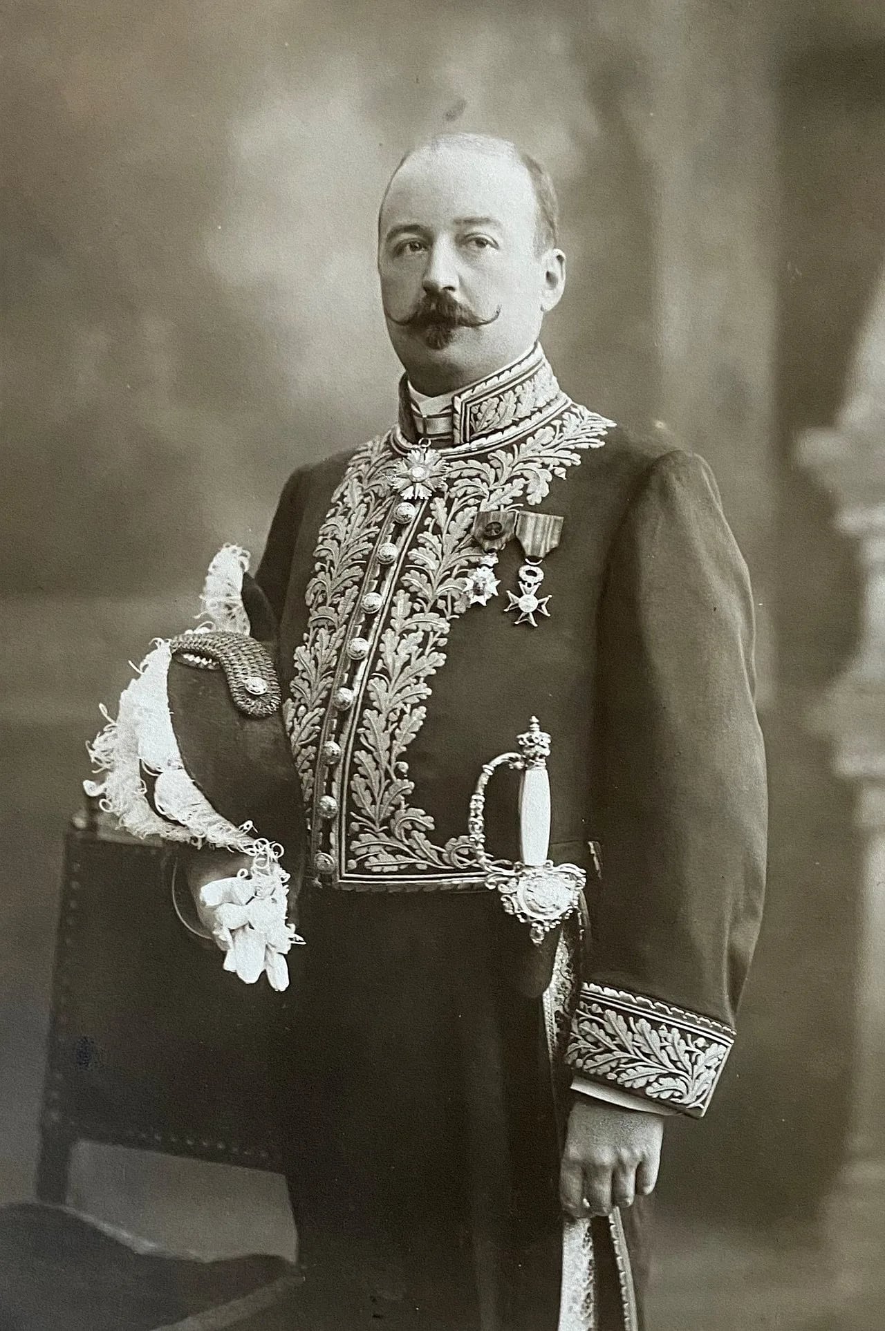 Portrait of Louis de Brouchoven de Bergeyck (1871–1938) – memorial page
