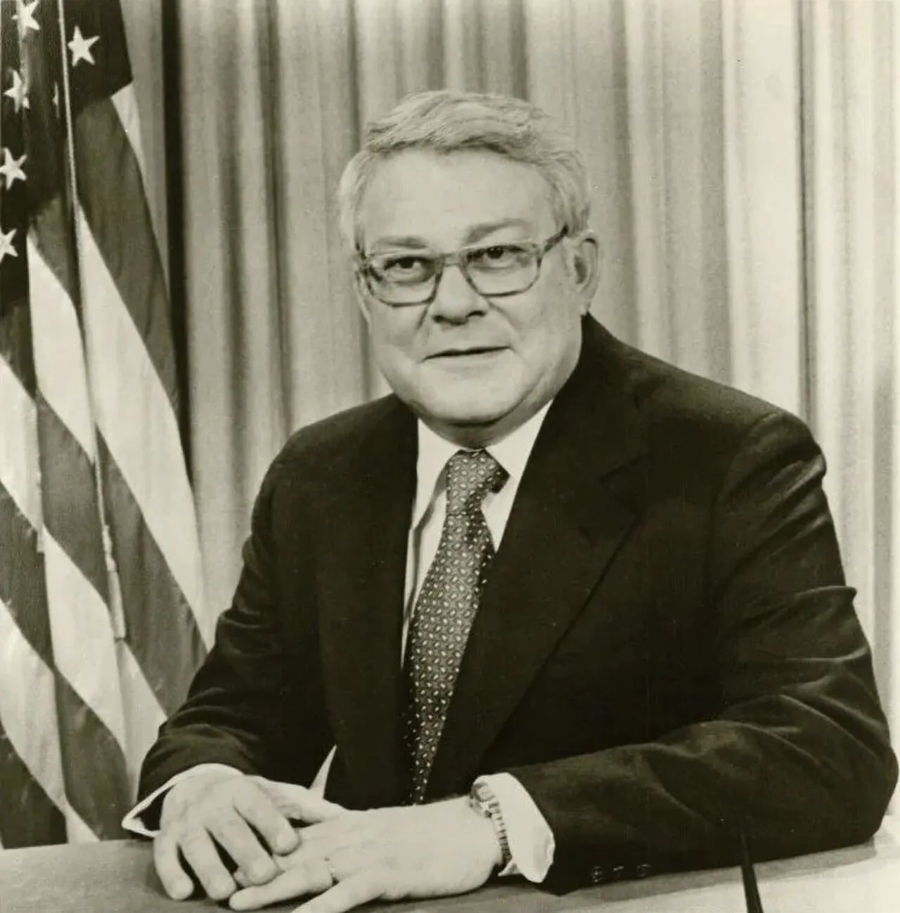 Portrait of Paul G. Hatfield (1928–2000) – memorial page