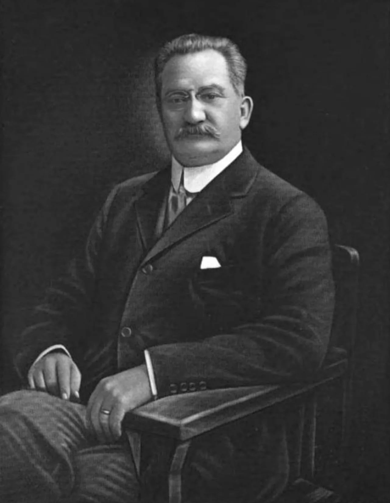 Porträt von Paul Guenther (1860–1932) – Gedenkseite