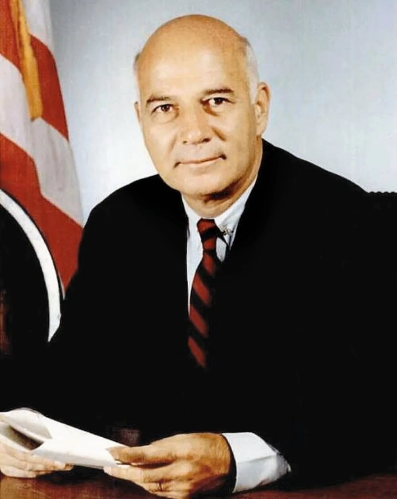 Portrait of Paul Robert Ignatius (1920–2025) – memorial page