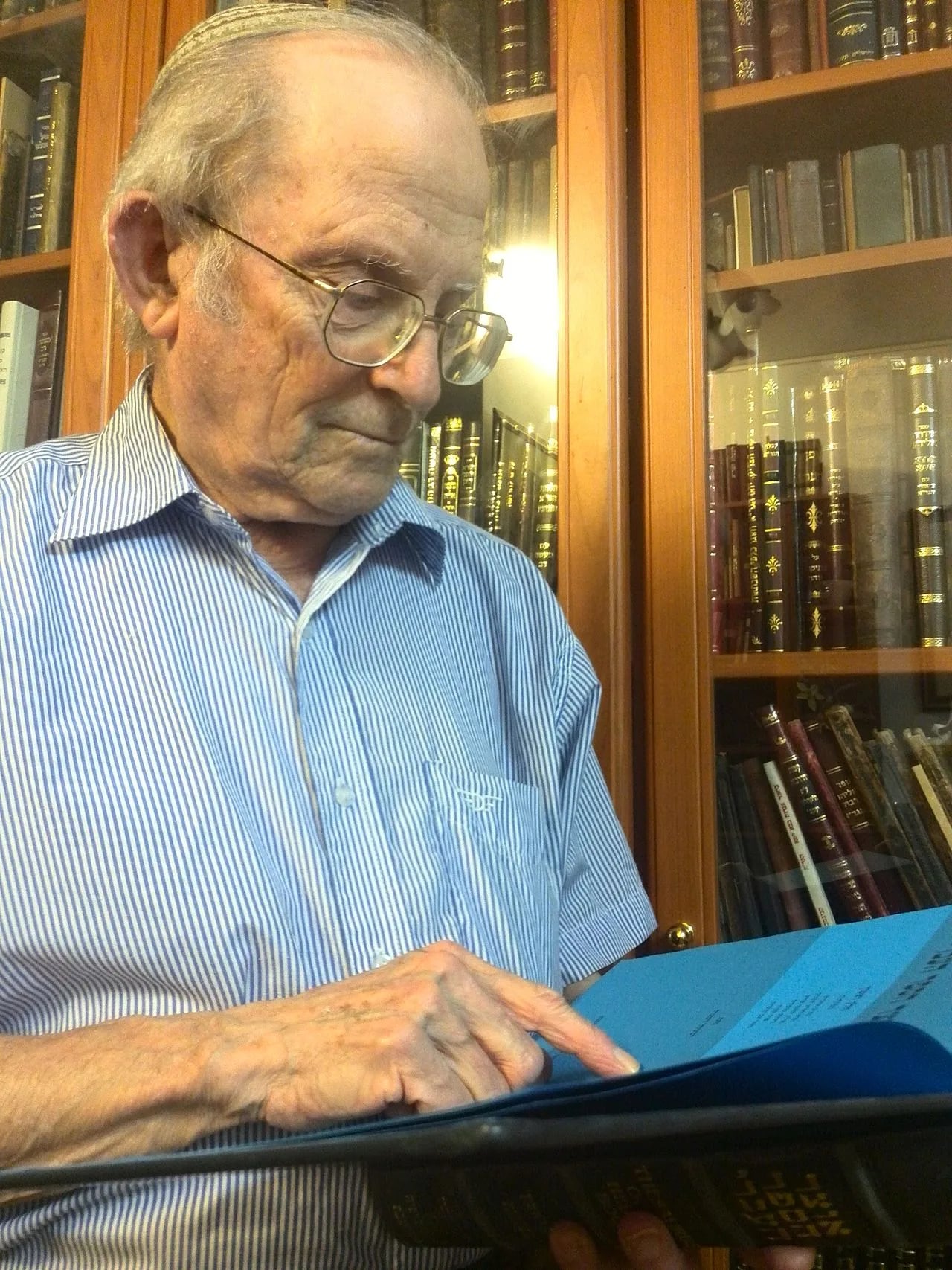 Portrait of Yeshayahu Vinograd (1933–2020) – memorial page