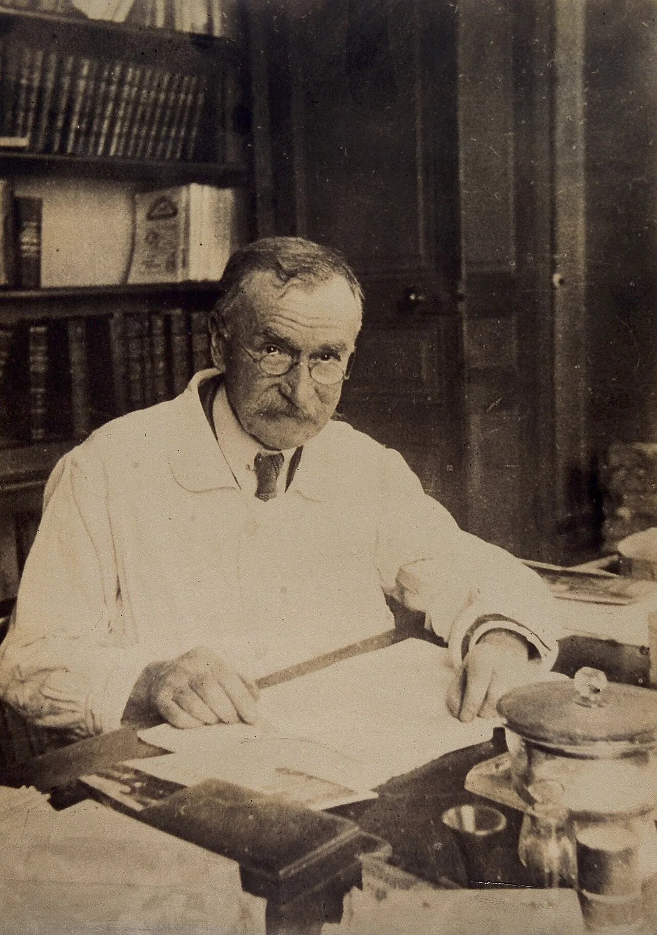 Porträt von Emmanuel Hédon (1863–1933) – Gedenkseite