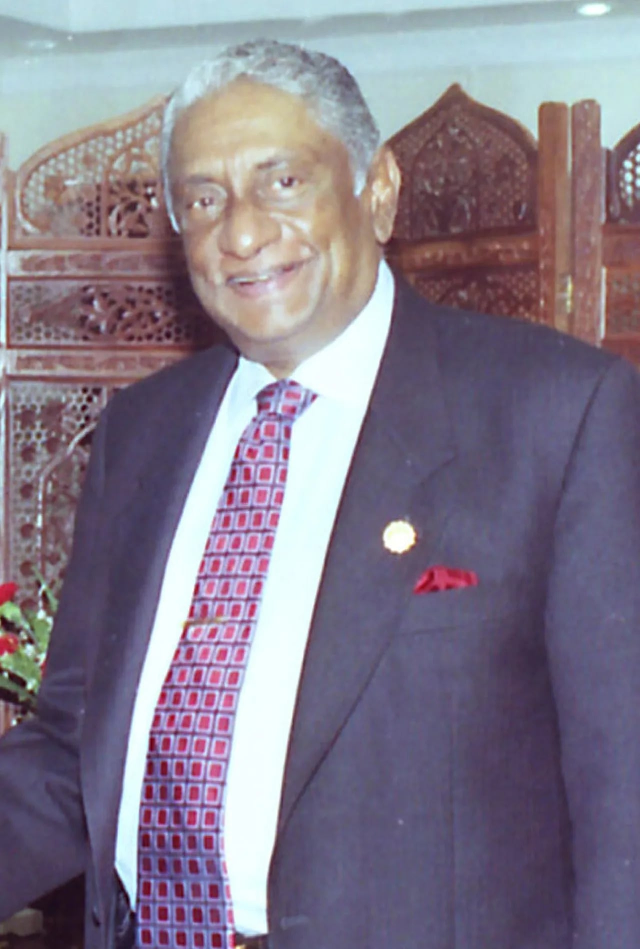 Portrait of Lakshman Kadirgamar (1932–2005) – memorial page