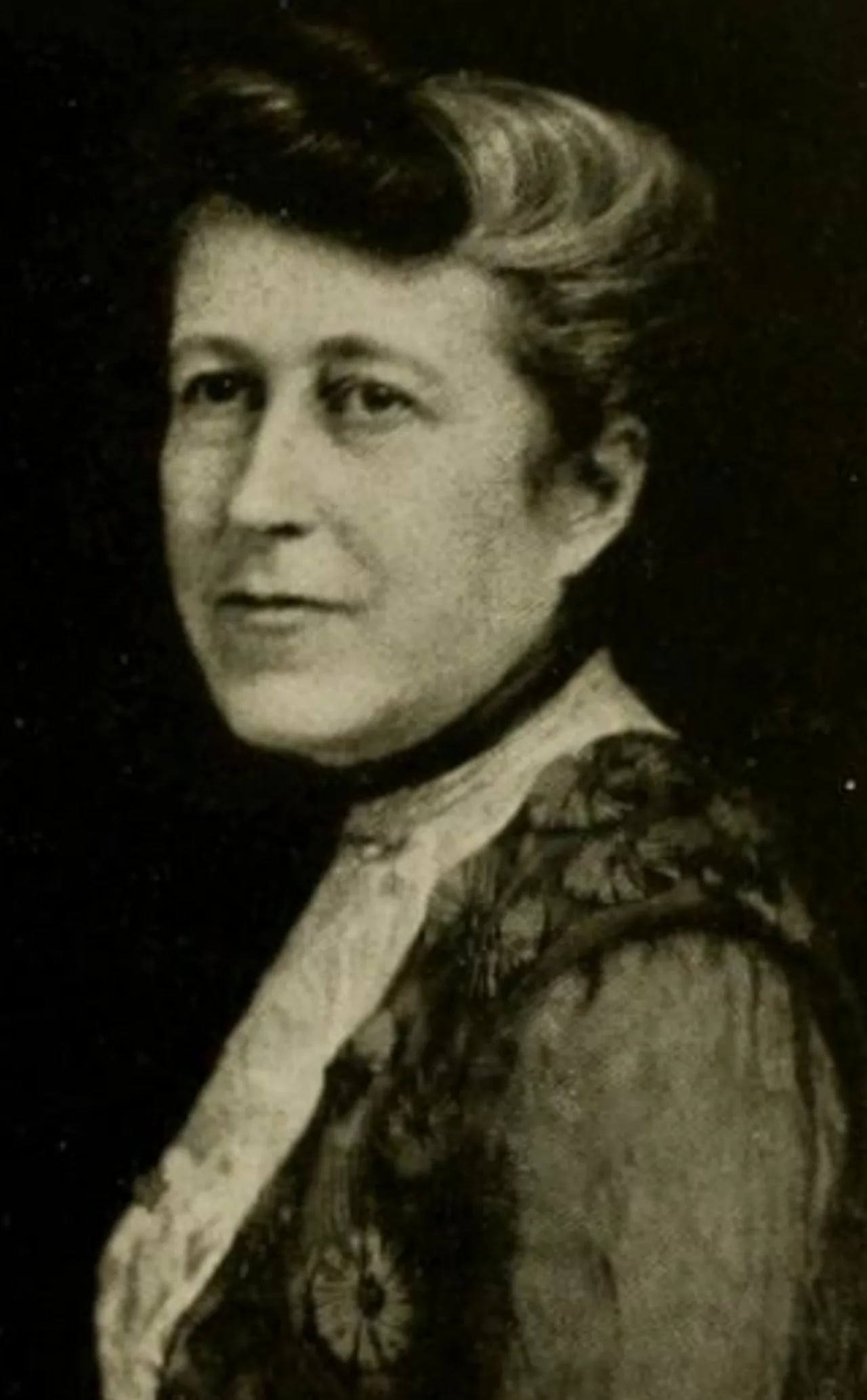 Portrait of Alice Van Vechten Brown (1862–1949) – memorial page
