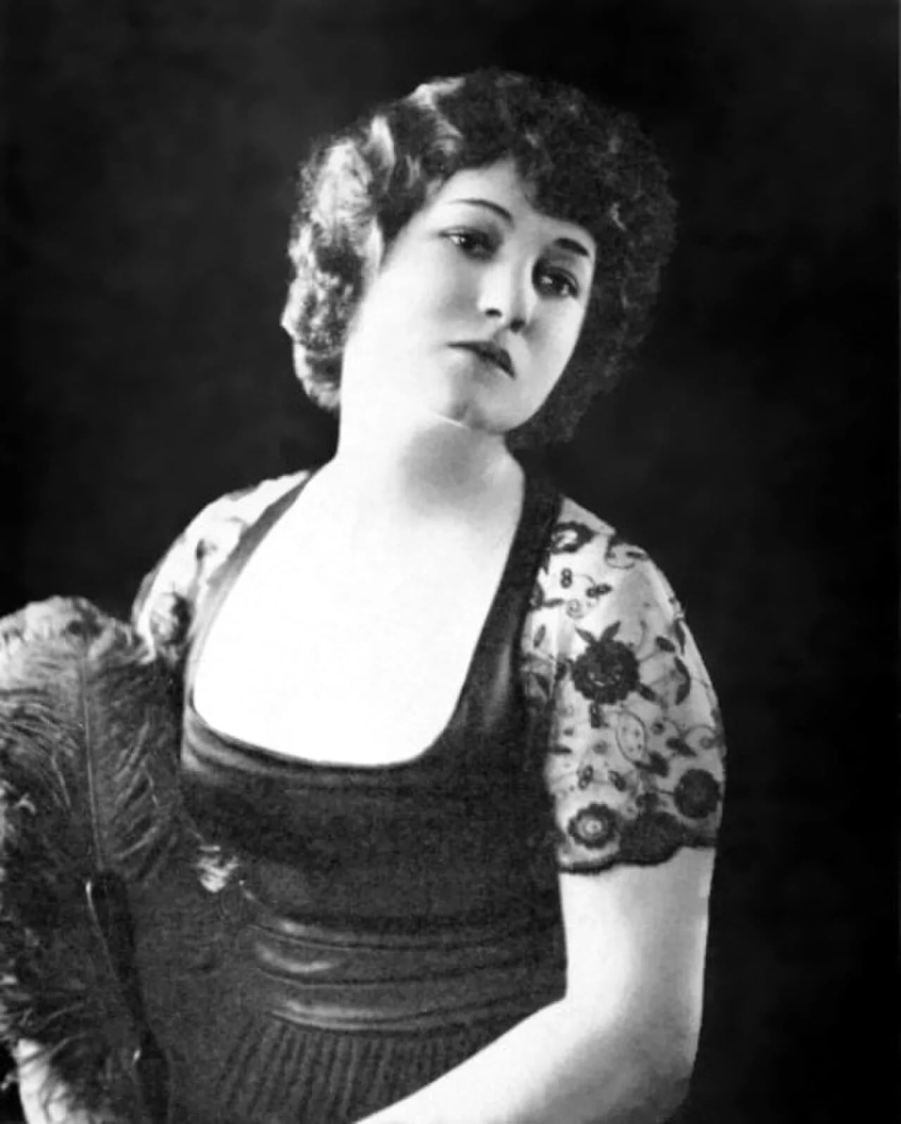 Porträt von Ouida Bergère (1886–1974) – Gedenkseite