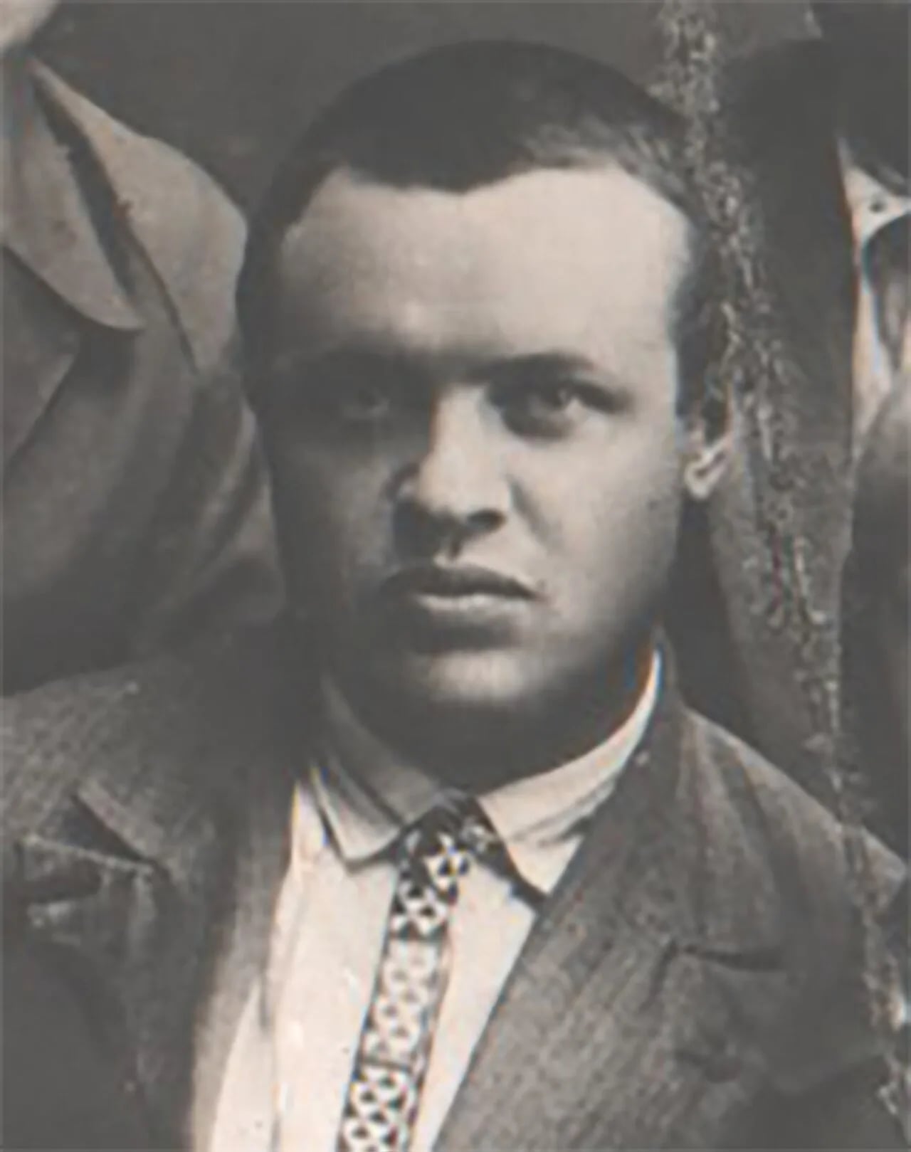 Porträt von Aliaksandr Adamovič (1900–1937) – Gedenkseite
