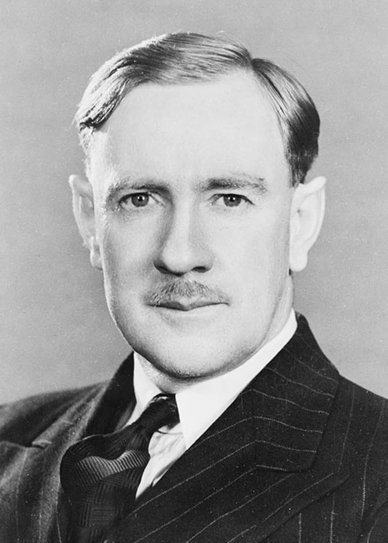 Portrait of Percy Spender (1897–1985) – memorial page